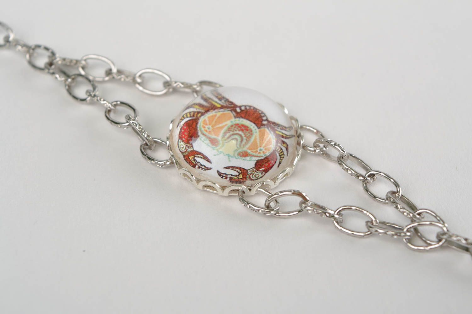 Bracelet chaîne métallique avec verre fait main original cadeau pour Cancer photo 2