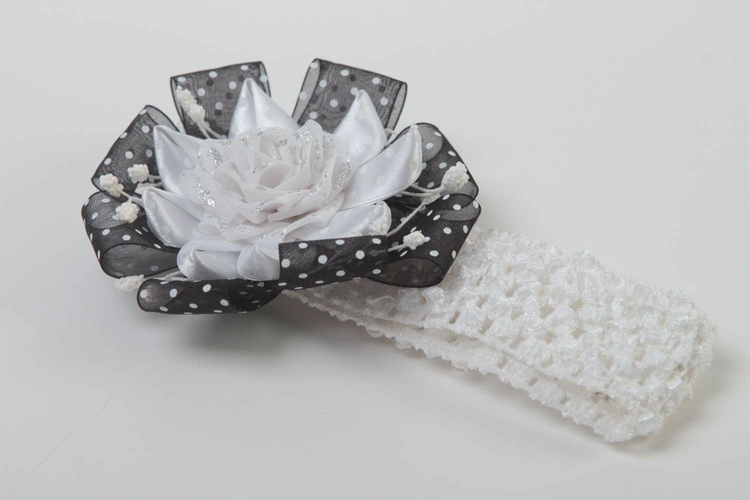 Haarband mit Blumen Handgemachter Schmuck Accessoires für Haare breites Haarband foto 3
