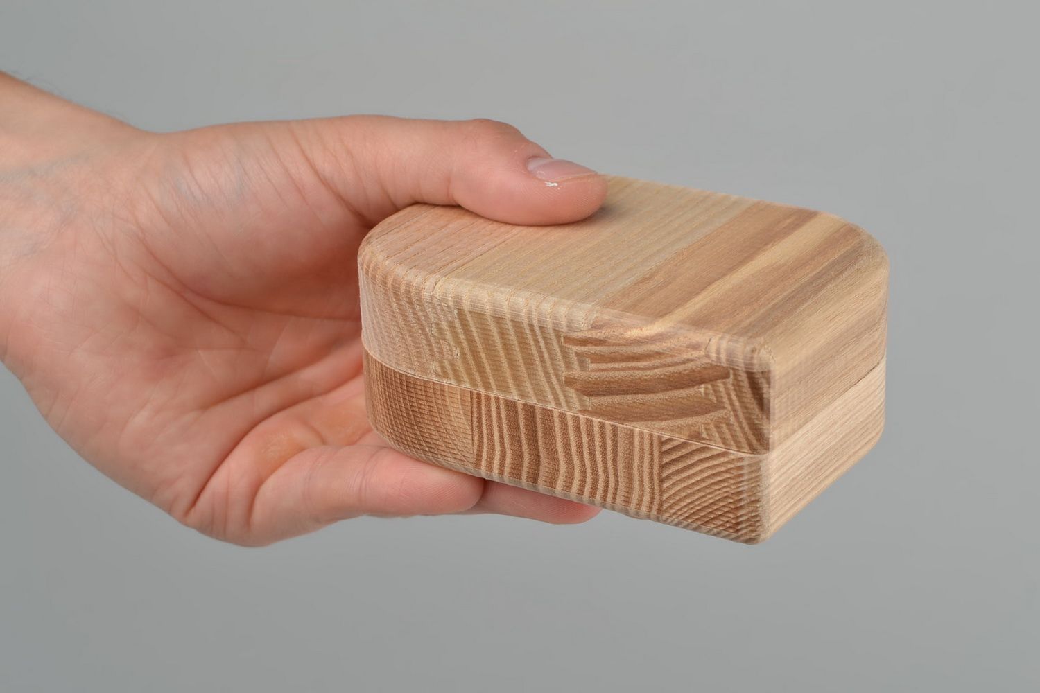 Petite boîte en bois brut écologique de frêne à décorer originale faite main photo 2