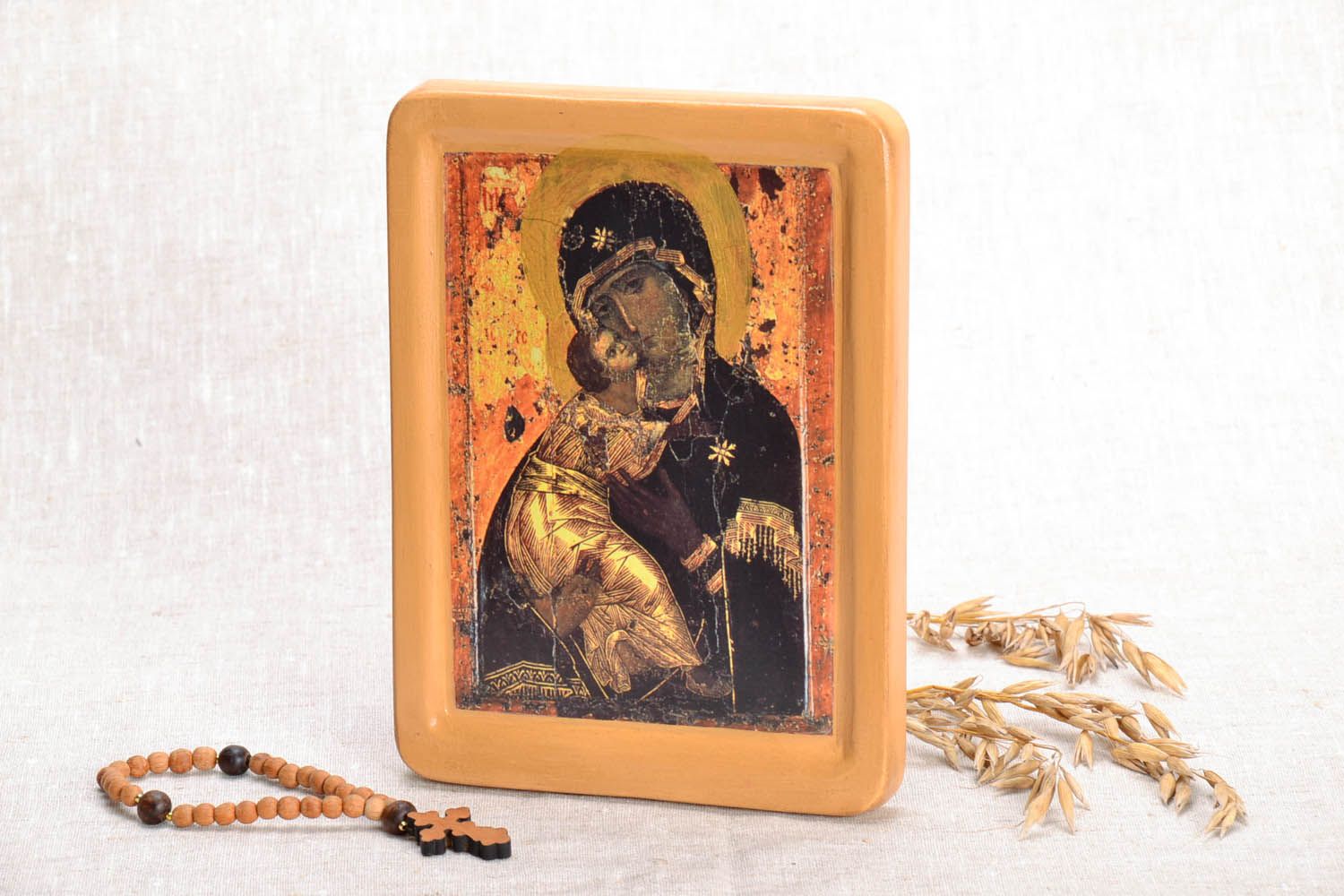 Ícone impresso na madeira, Nossa Senhora de Vladimir foto 1