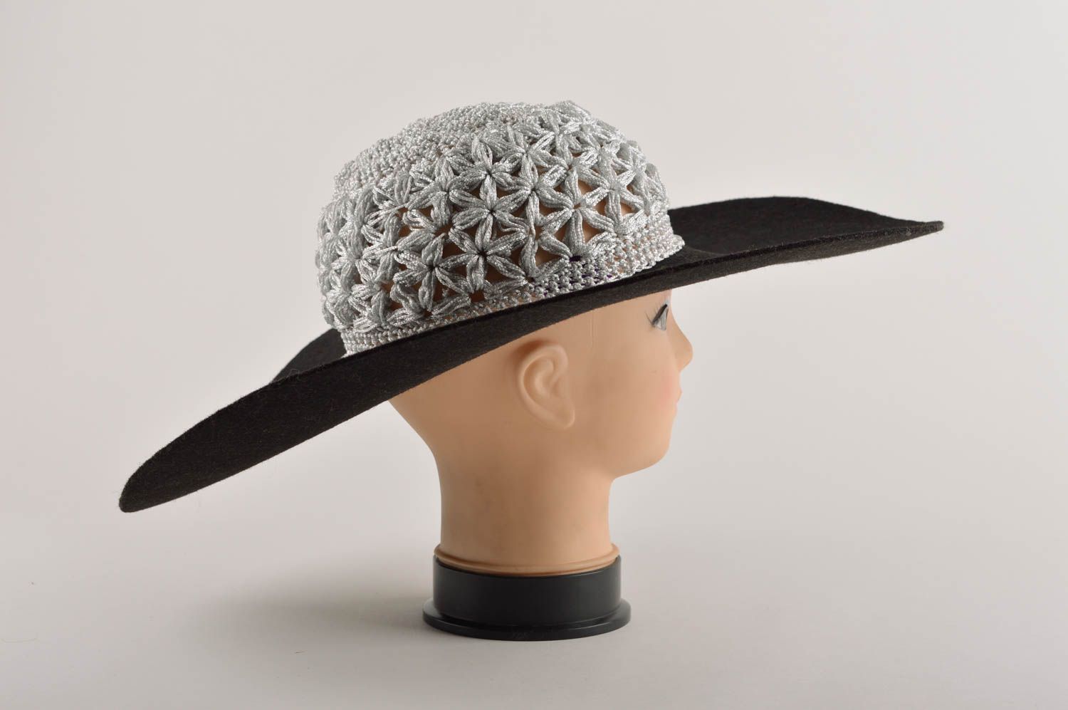 Handmade gehäkelter Hut Kopfbedeckung Damen Designer Hut für Sommer ausgefallen foto 4