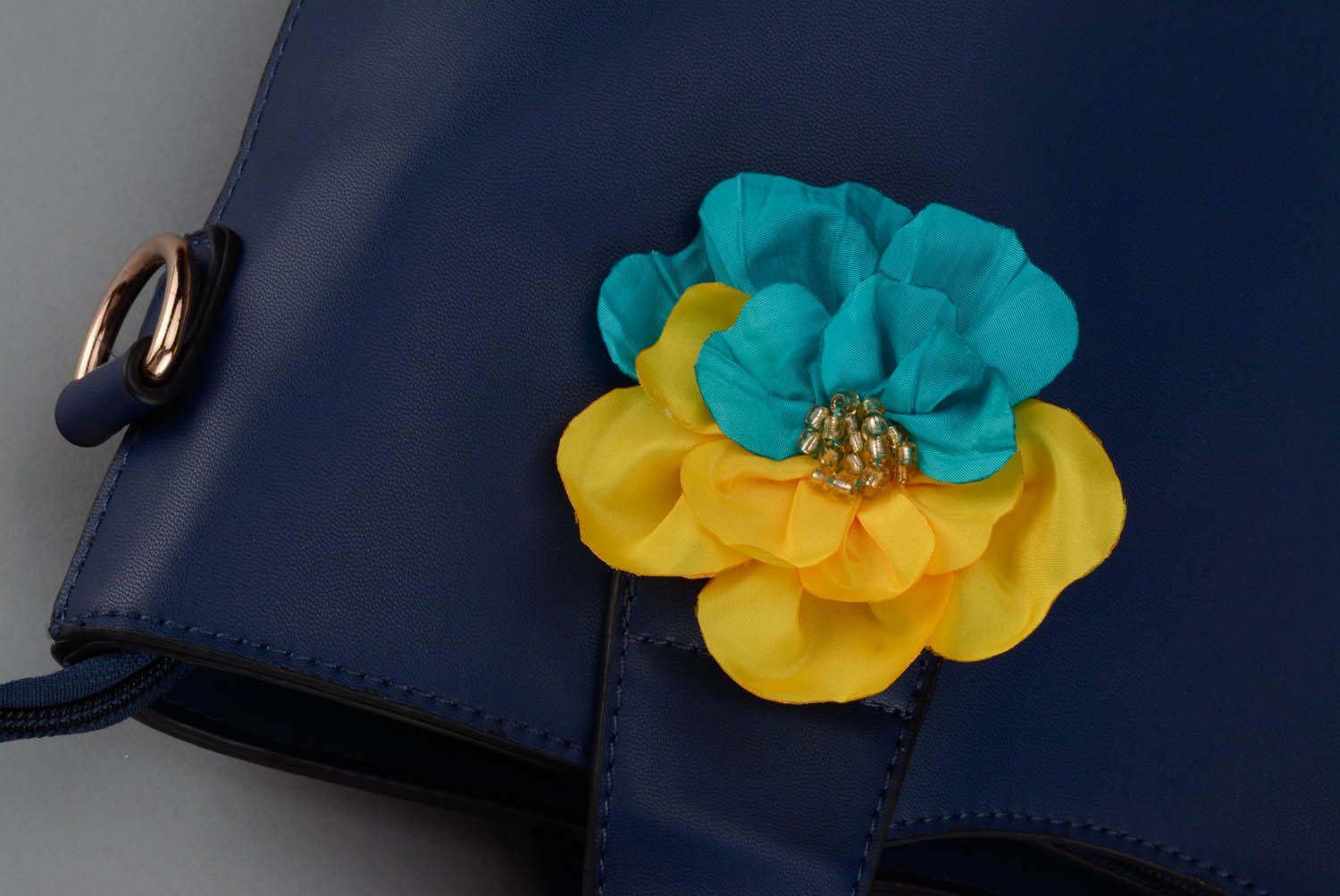 Brooch hairpin in yellow and blue color photo 1
