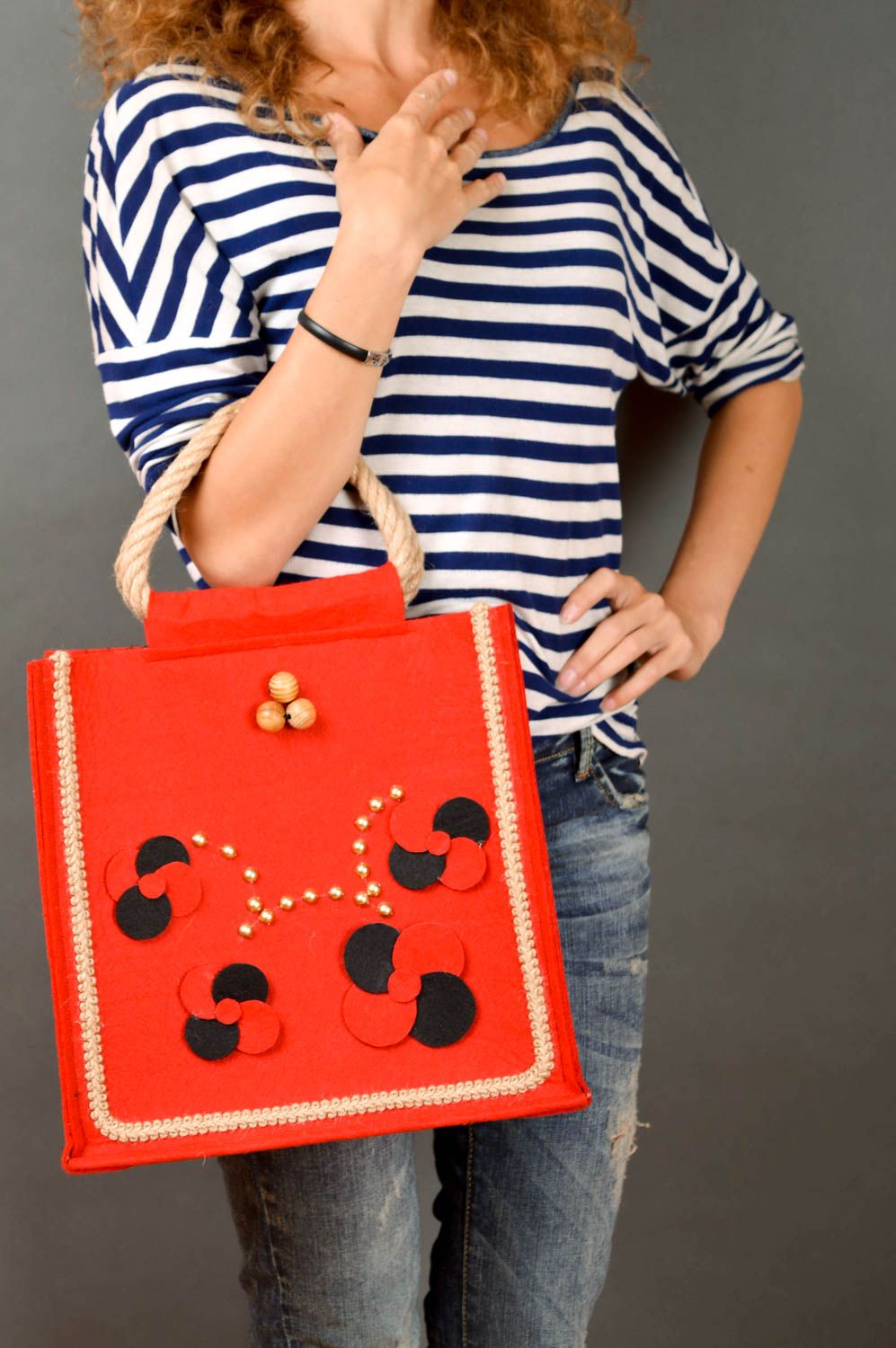 Handgefertigte Frauen Tasche schöne Stoff Tragetasche Damen Accessoire in Rot foto 5