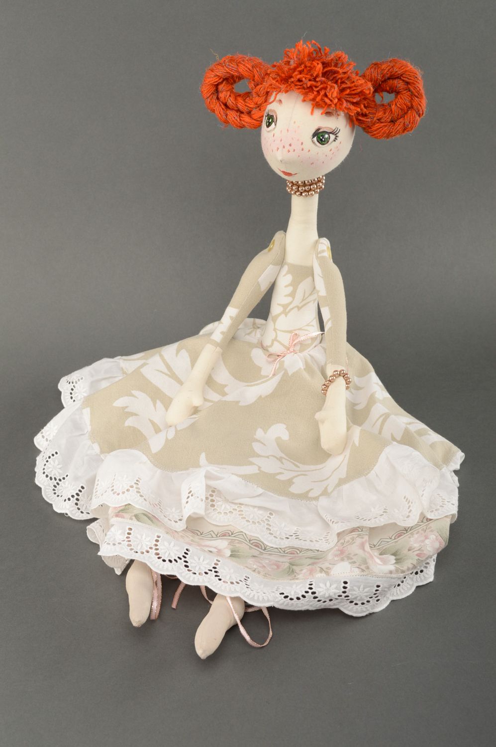 Кукла ручной работы в красивом платье текстильная рыжеволосая фото 1