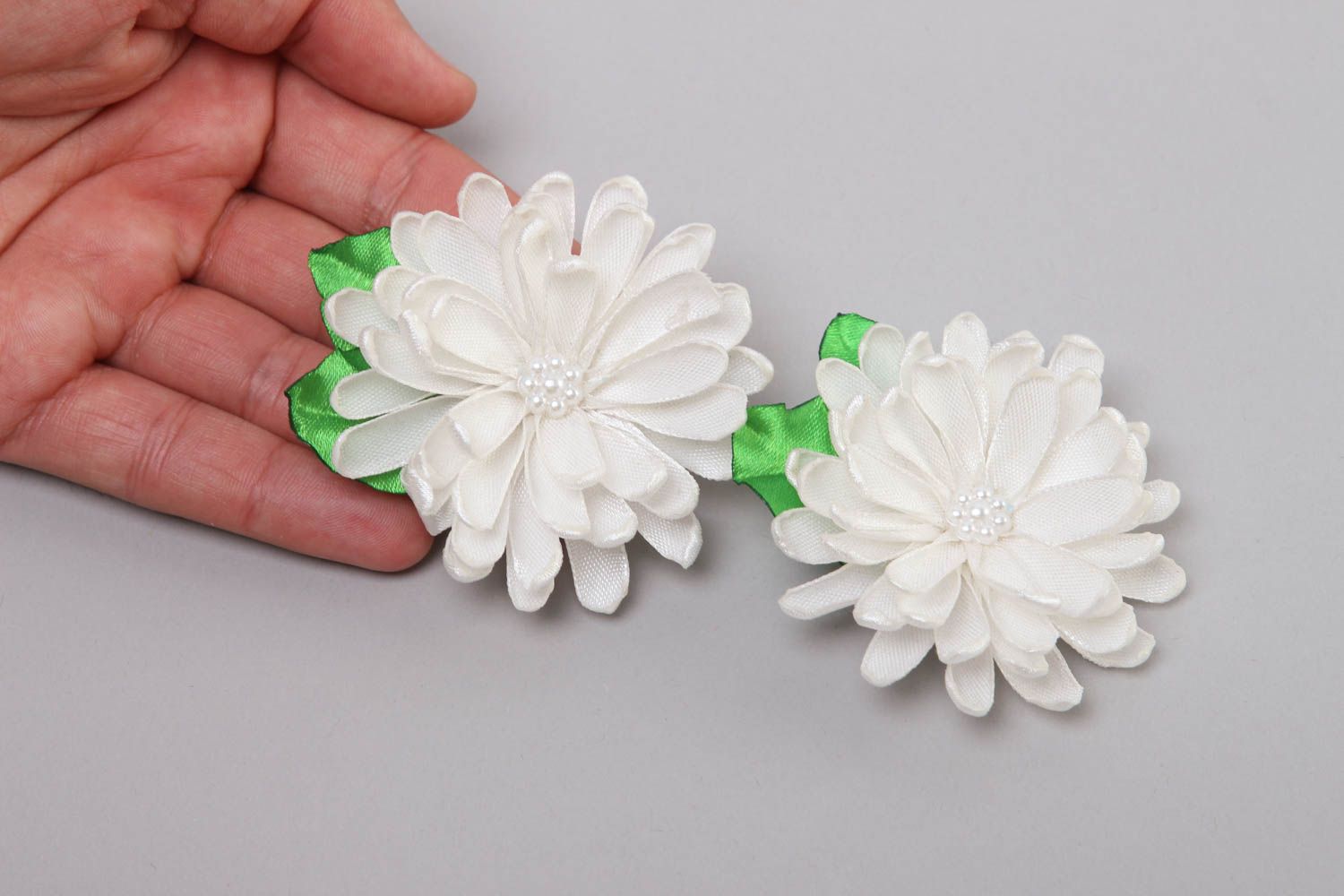Handmade designer accessories 2 white flower hair clips stylish hair clips photo 5