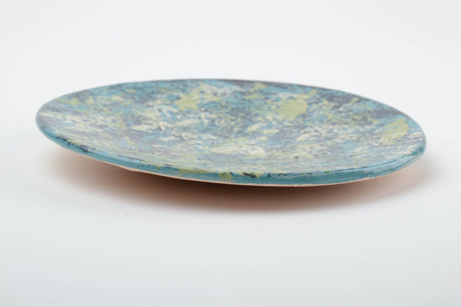 Глиняное блюдце круглое необычное глазурованное цветное ручной работы под чашку фото 4