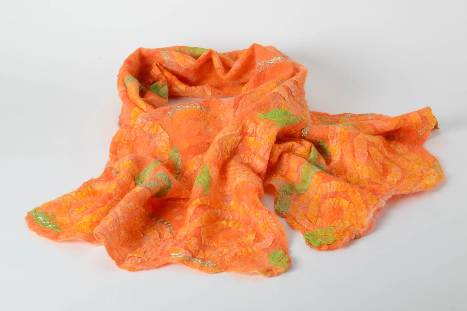 Женский шарф палантин ручной работы валяный палантин из шерсти оранжевый фото 4