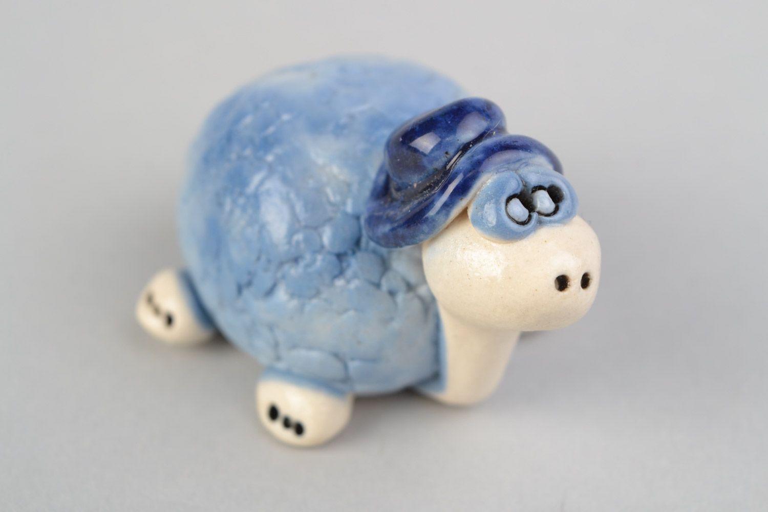 Originelle kleine blaue Figurine Schildkröte aus Ton handmade für Interieur Dekor foto 4