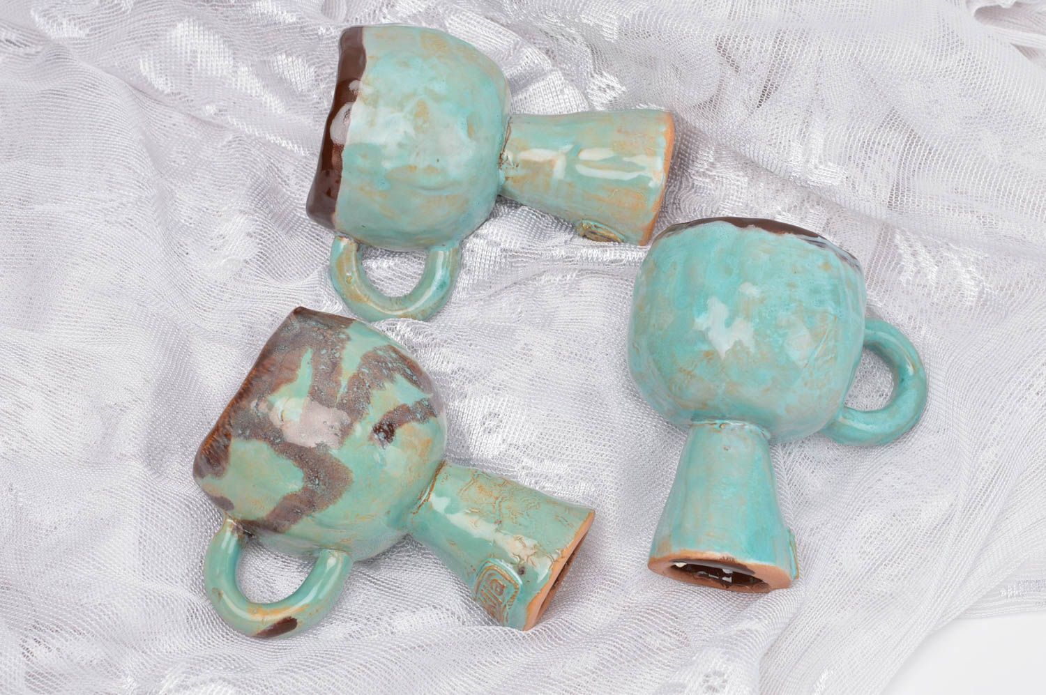 Set of 3 three ceramic coffee cup with handles in gold and turquoise color photo 1
