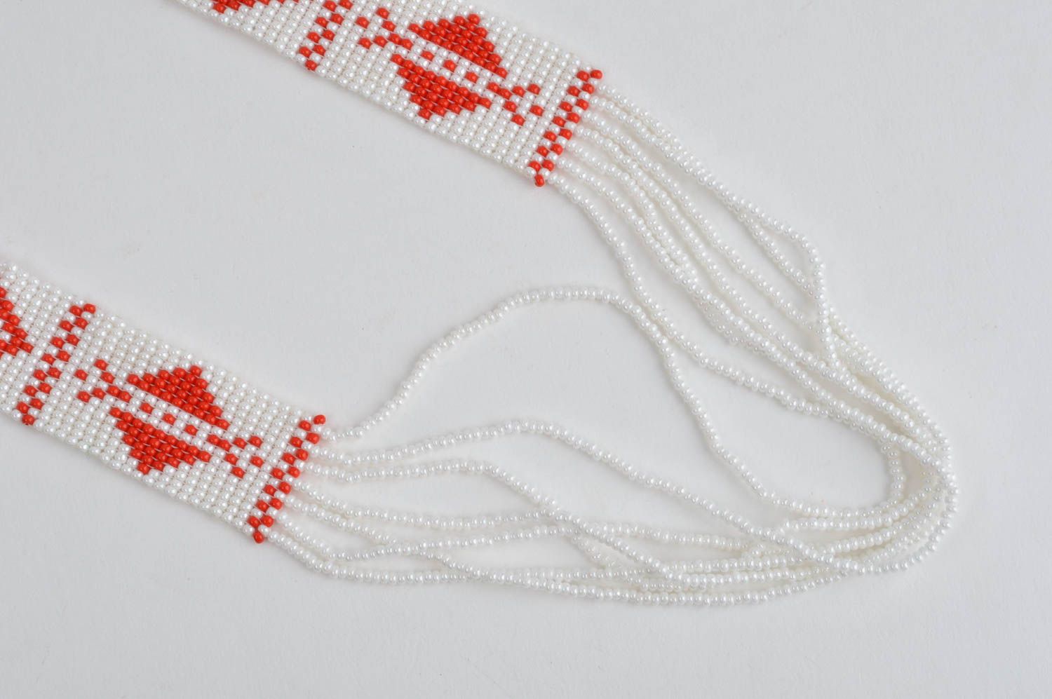 Украшение ручной работы гердан из бисера этническое украшение белое с красным  фото 5