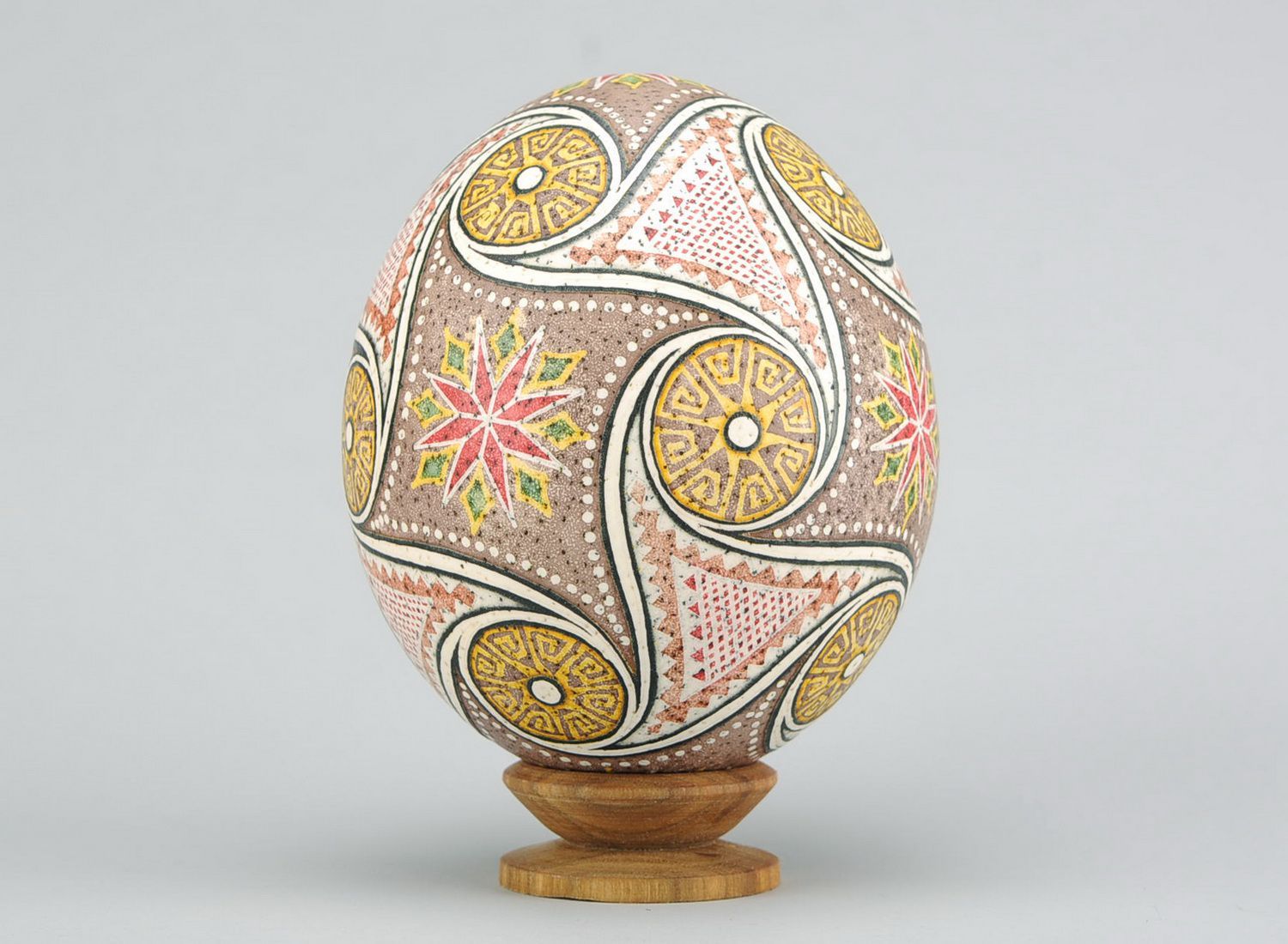 Easter egg painted with hot wax Suastica with triquetrums photo 4