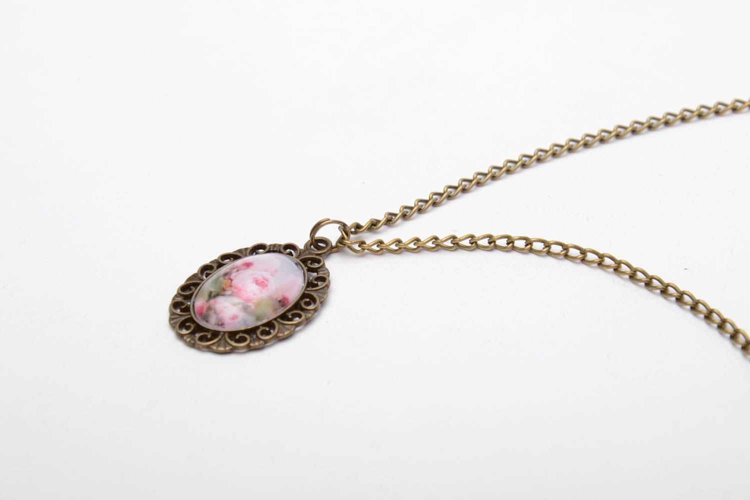 Pendant with long chain in vintage style photo 3