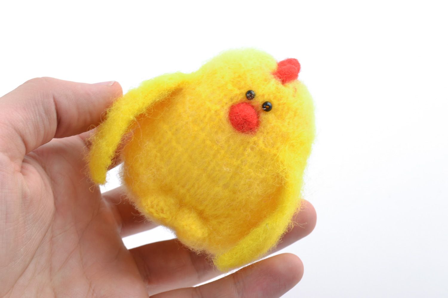 Вязаная игрушка цыпленок желтый маленький шерстяной для ребенка  фото 4