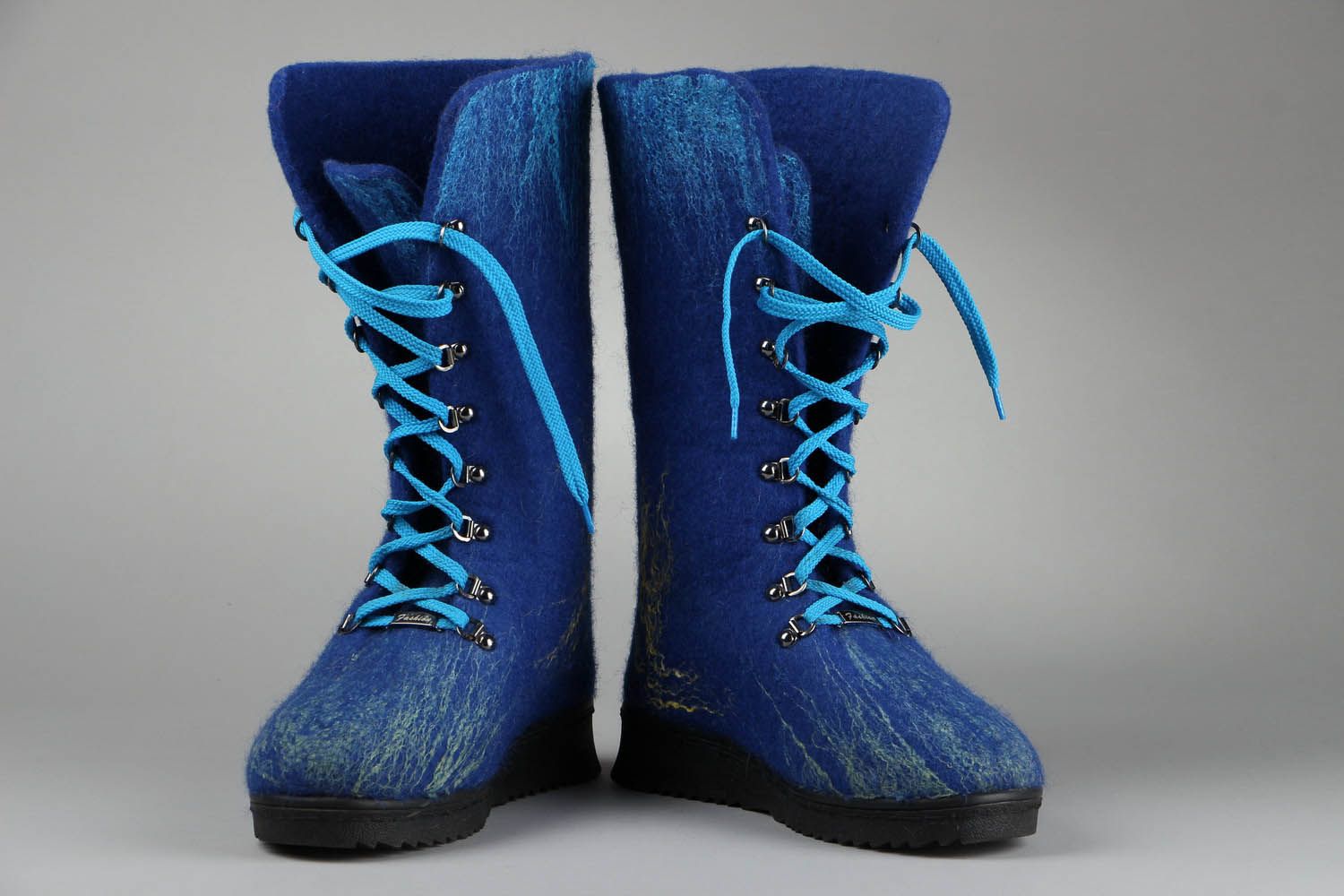 Blue felted boots photo 1