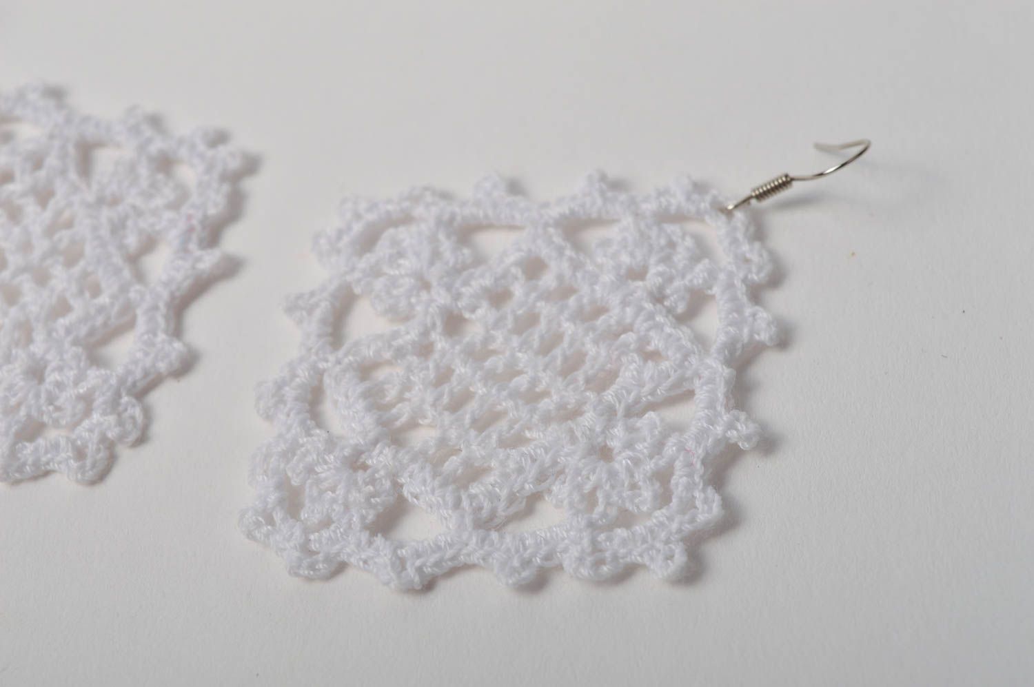 Pendientes a crochet hechos a mano bisutería tejida accesorio para mujer  foto 5