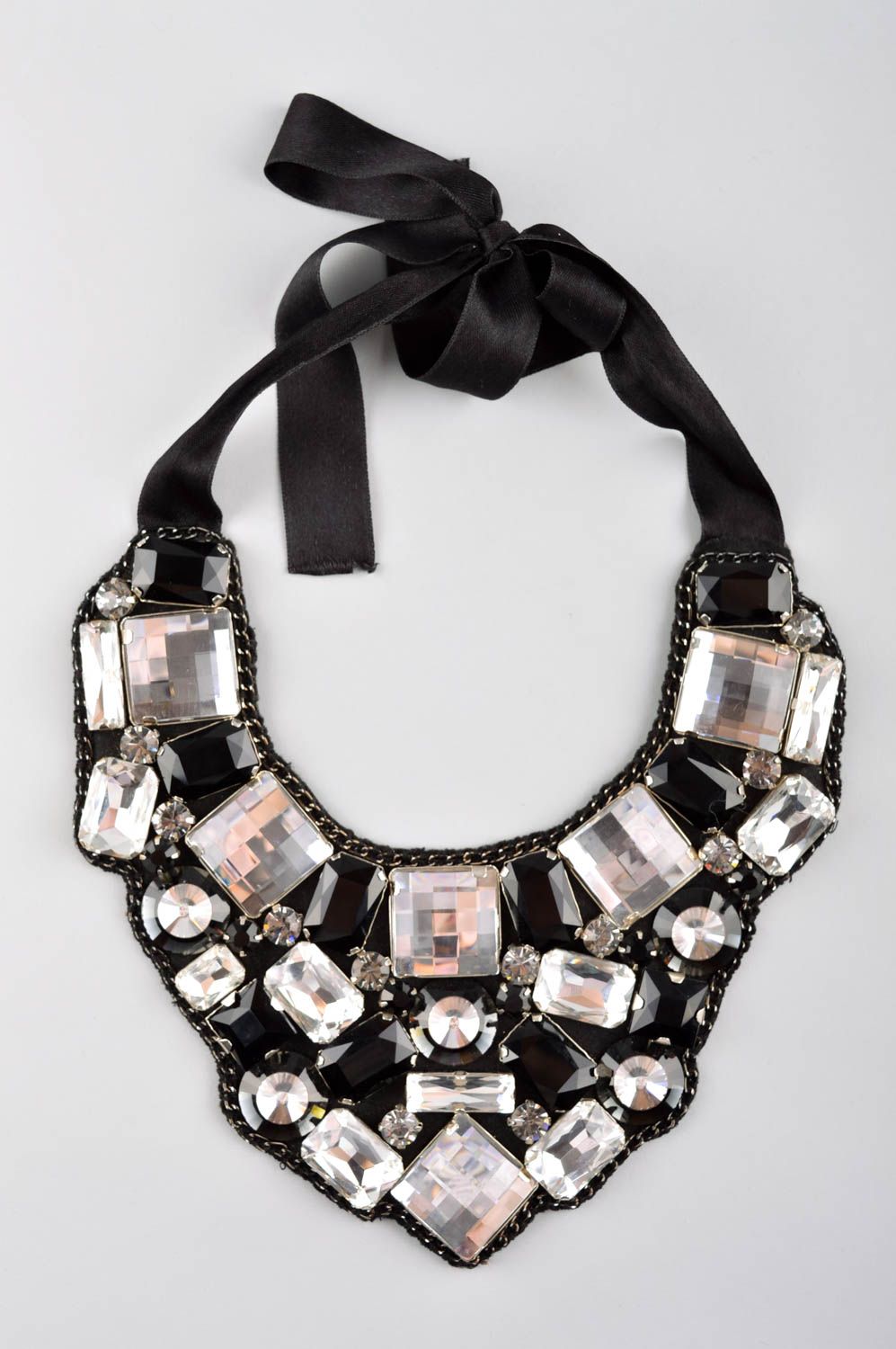 Collier fait main en tissu Bijoux originaux avec cristal Accessoire femme photo 2
