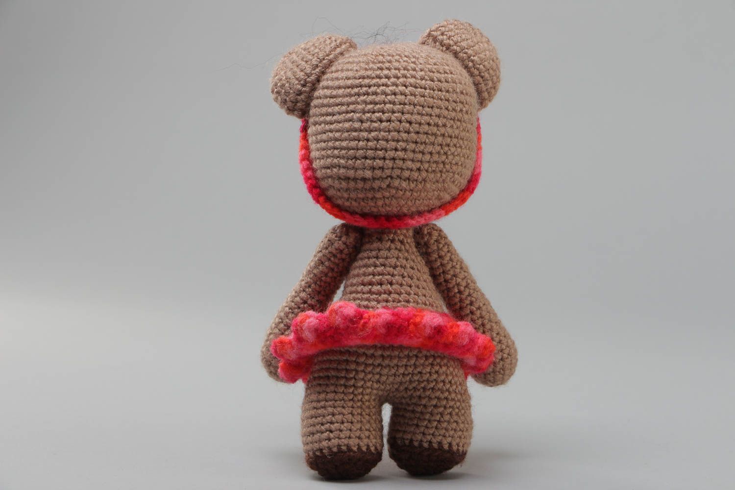 Jouet mou Ourson tricoté de fils acryliques au crochet brun joli fait main photo 4