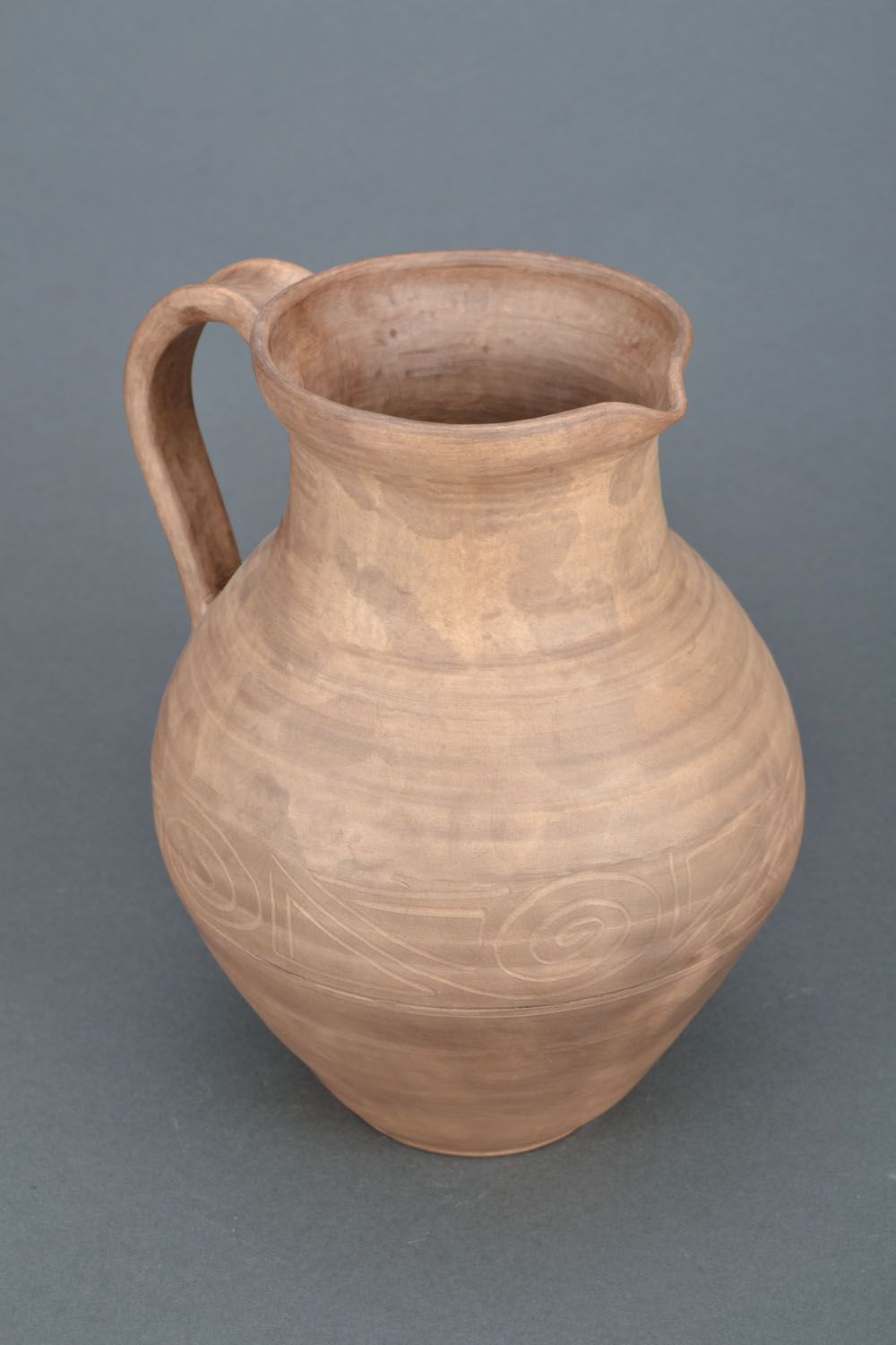 Large white clay 100 oz ceramic milk jug with handle 2,3 lb photo 5