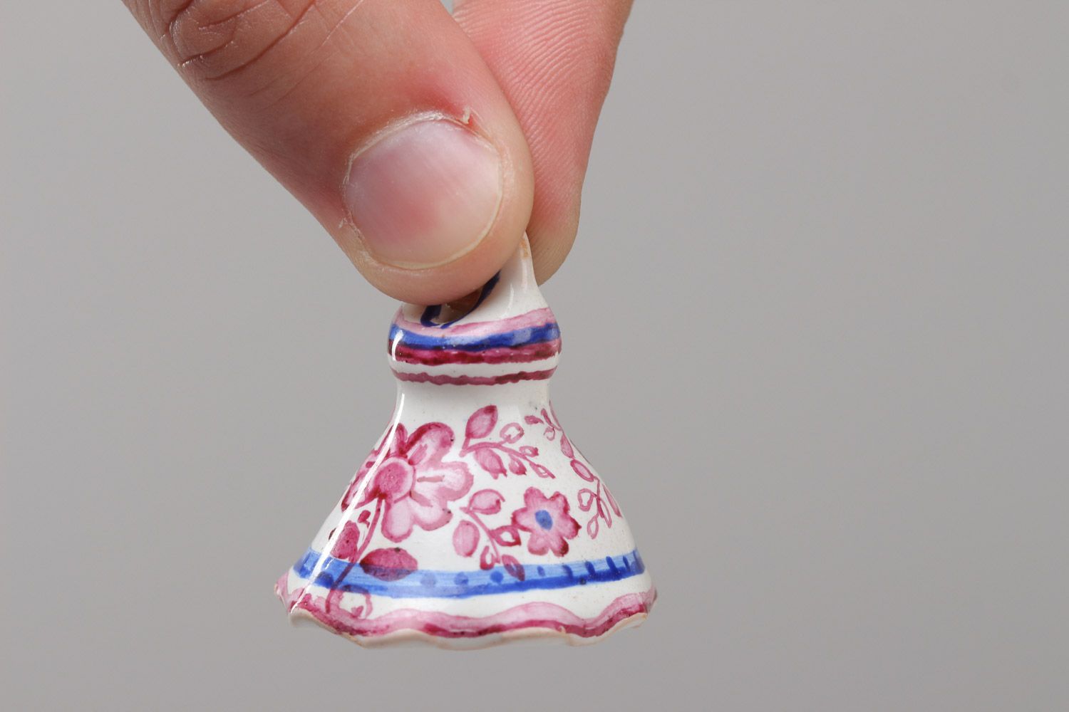 Clochette céramique peinte avec ornements faite main décorative miniature photo 5