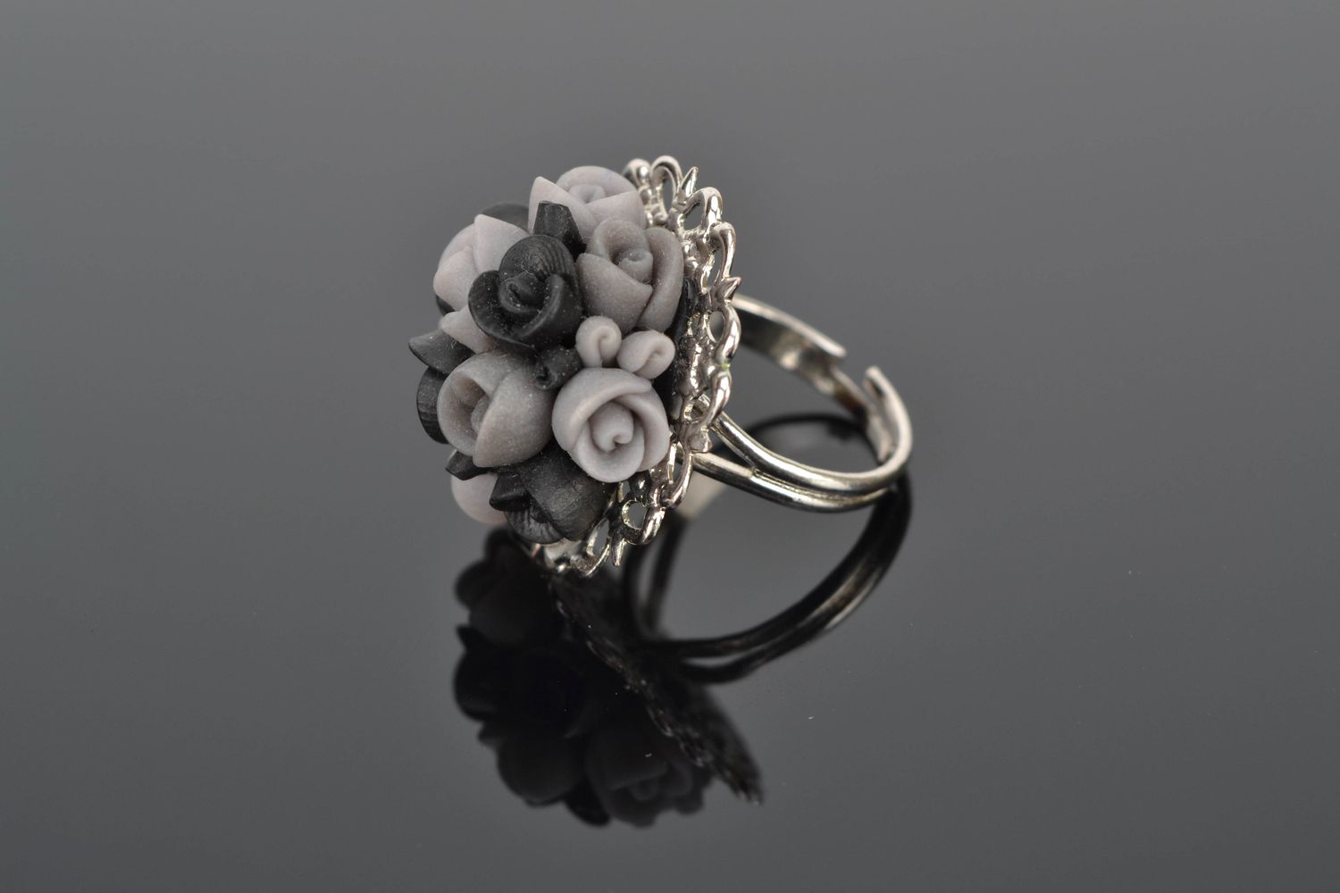 Polymer clay ring with gray roses photo 1