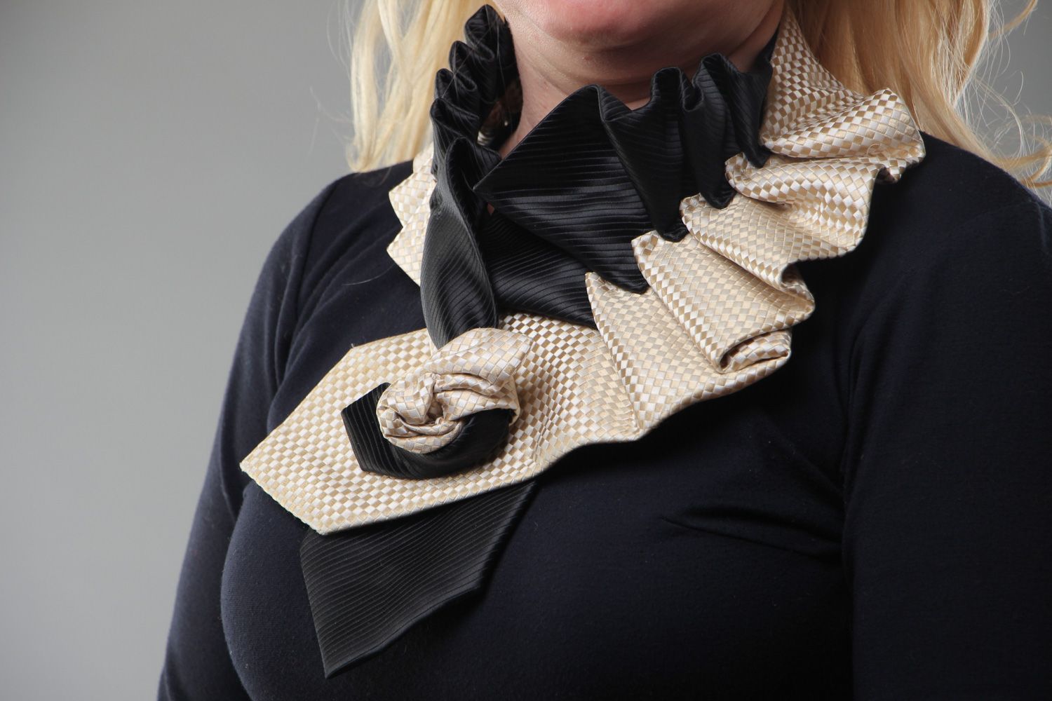 Декоративный воротник из ткани колье из мужских галстуков для женщин ручной работы фото 5