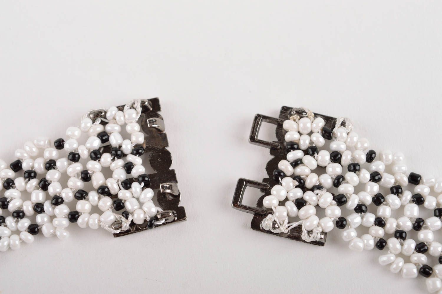 Cintura da donna in perline fatta a mano cinghia di moda bella bianco con nero foto 5