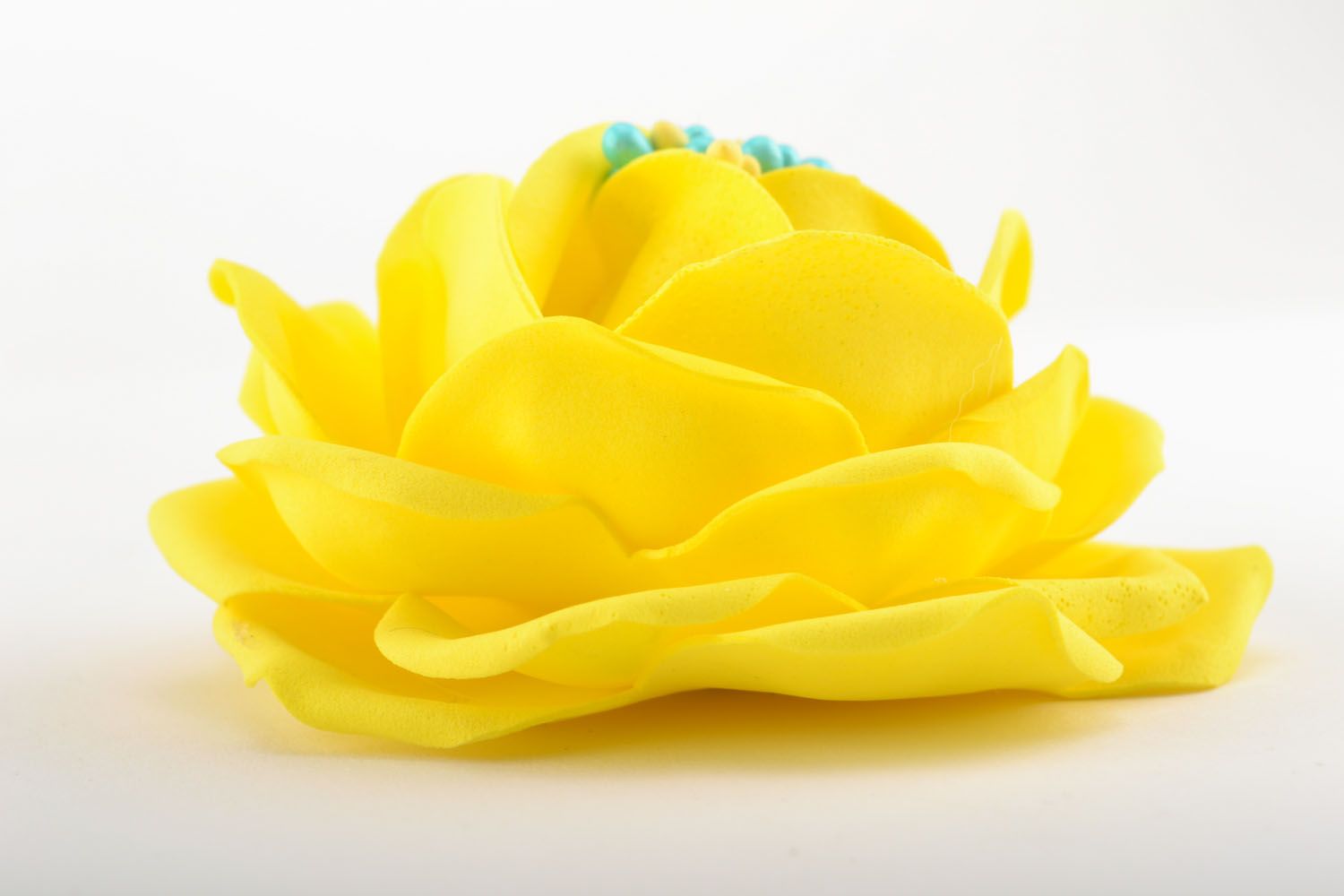 Broche hecho a mano en forma de pinza Flor amarilla foto 1