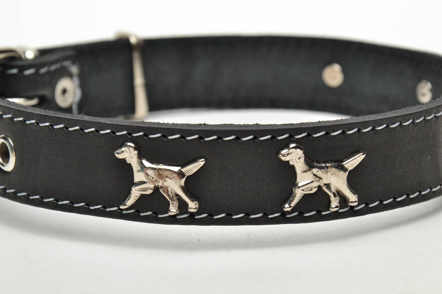 Black leather dog collar photo 3