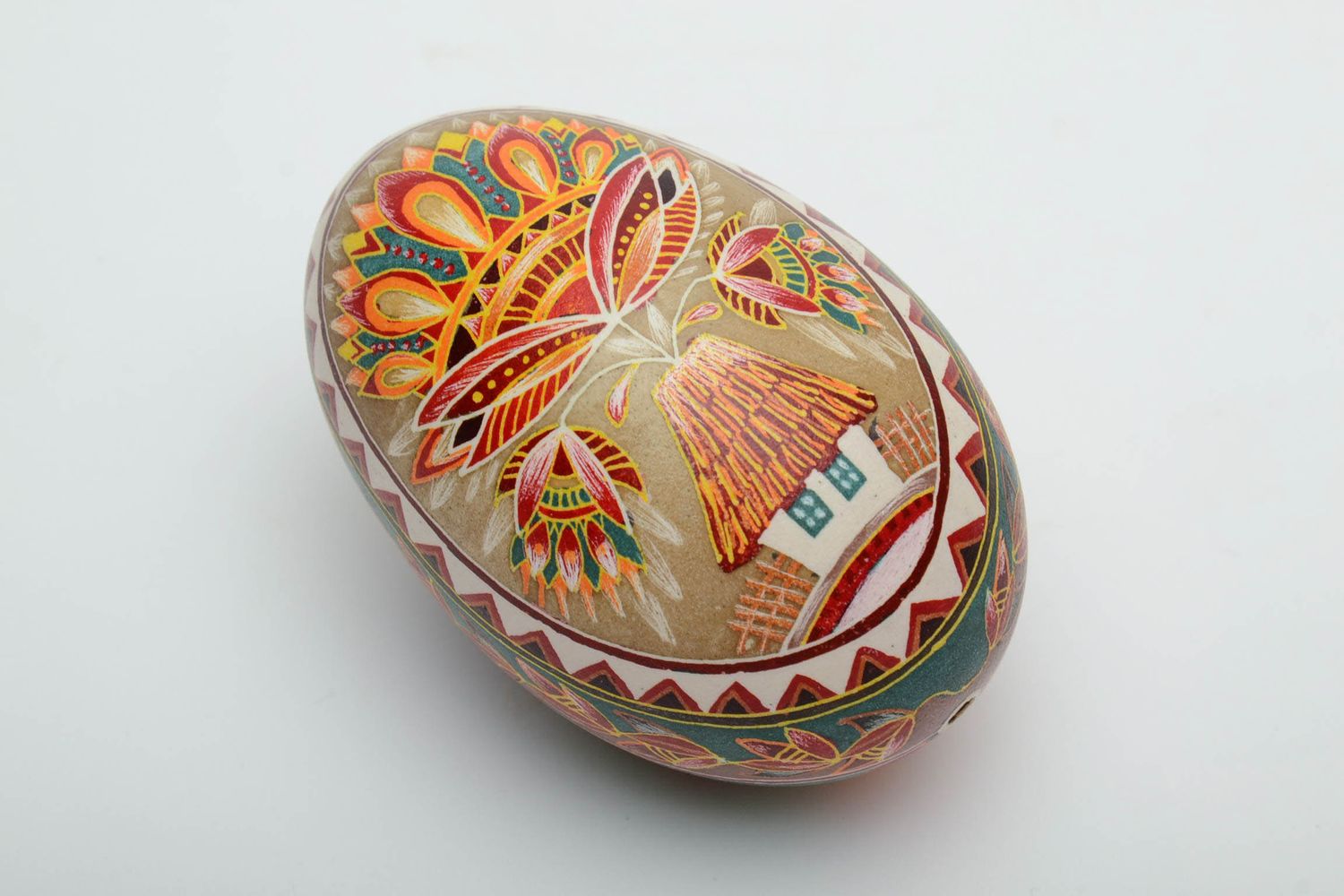 Huevo de Pascua pintado artesanal foto 3