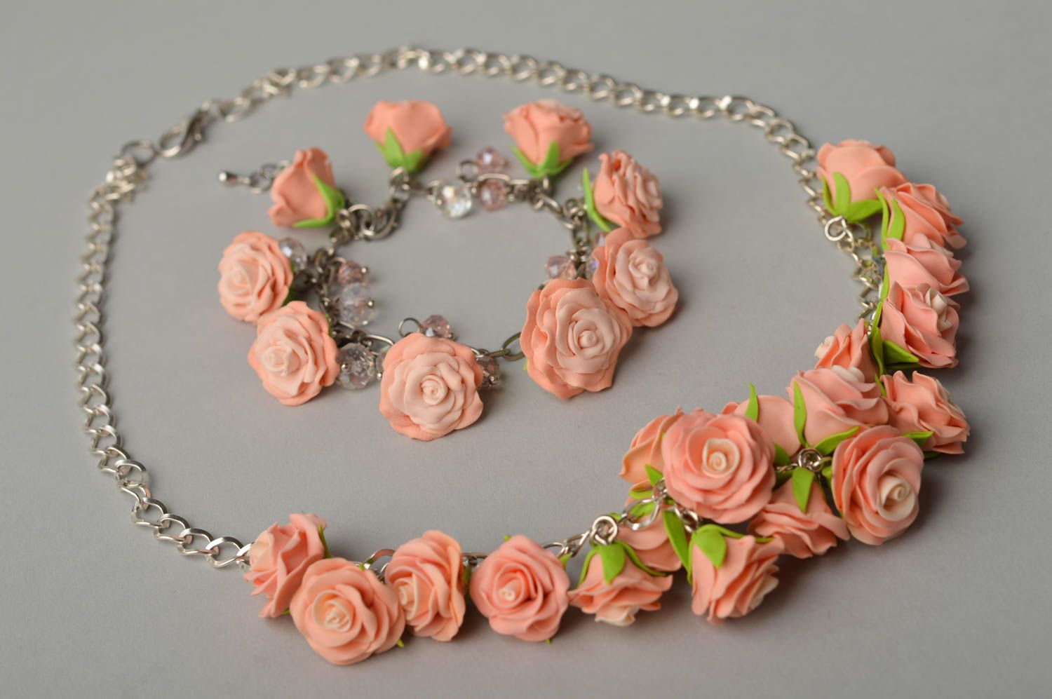 Chain acrylic pink roses necklace with a chain charm bracelet for mom photo 5