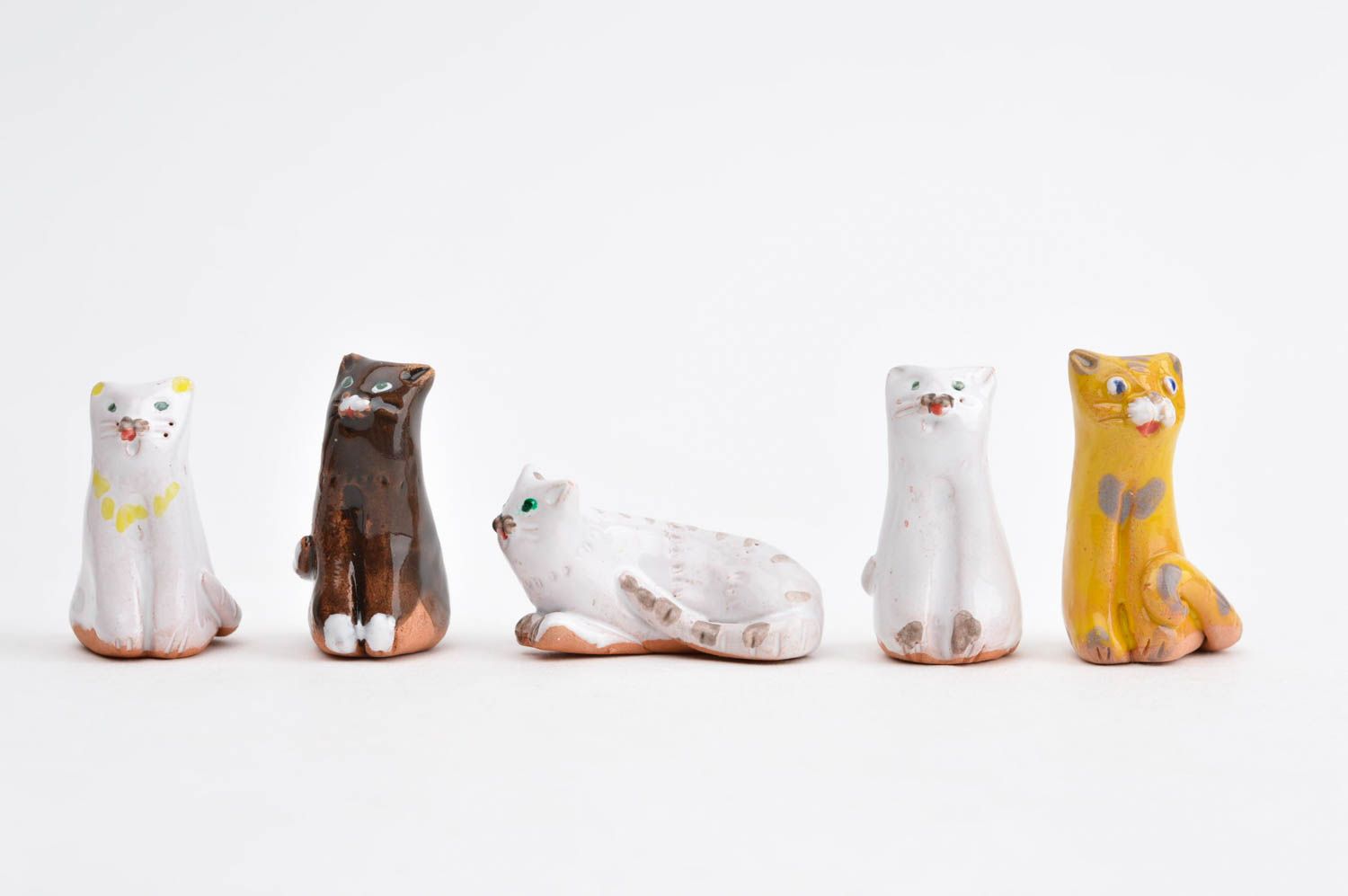 Handmade Keramik Deko Figuren aus Ton Tier Statuen Miniatur Figuren Katzen grell foto 7