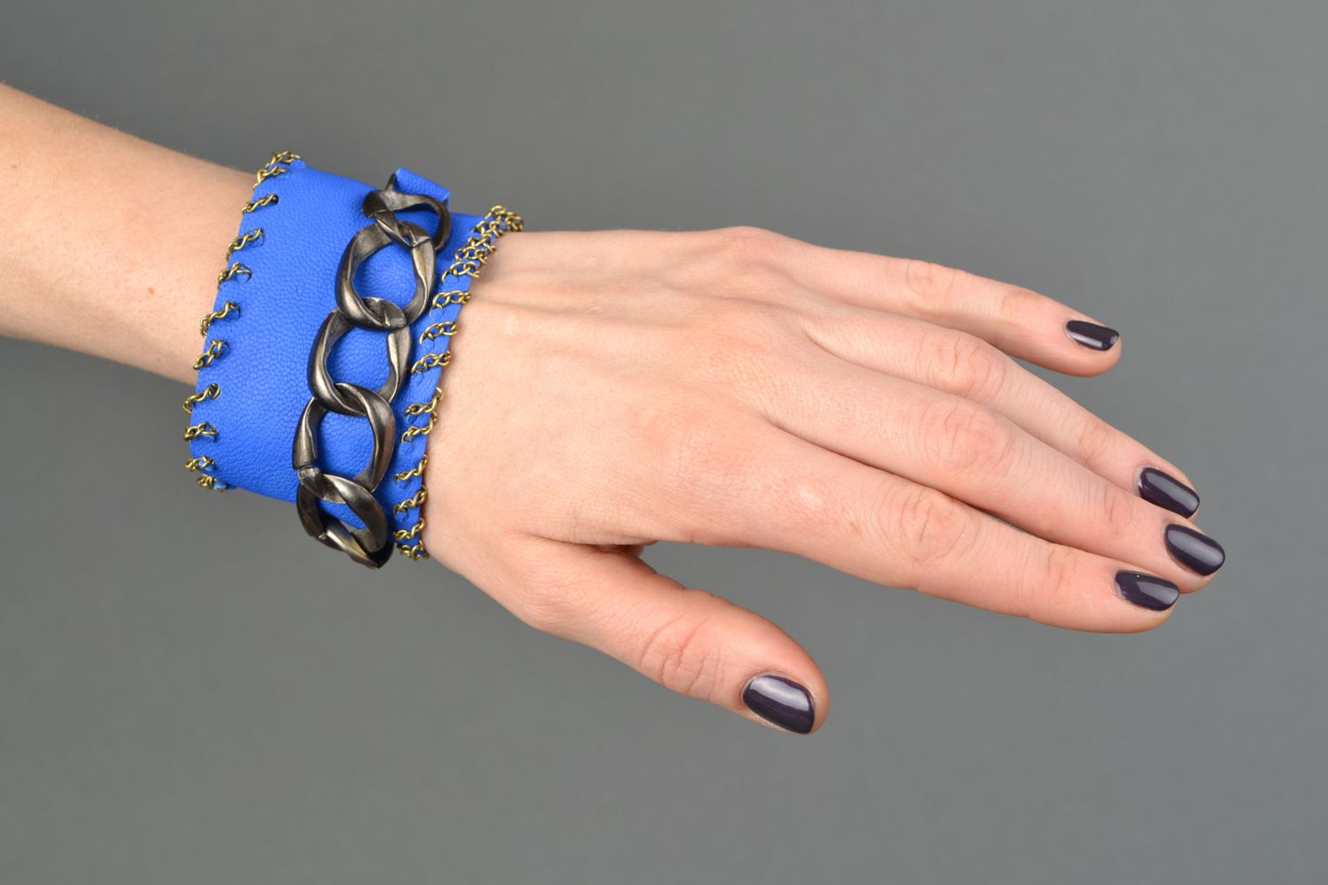 Blue wide genuine leather bracelet with chain photo 2