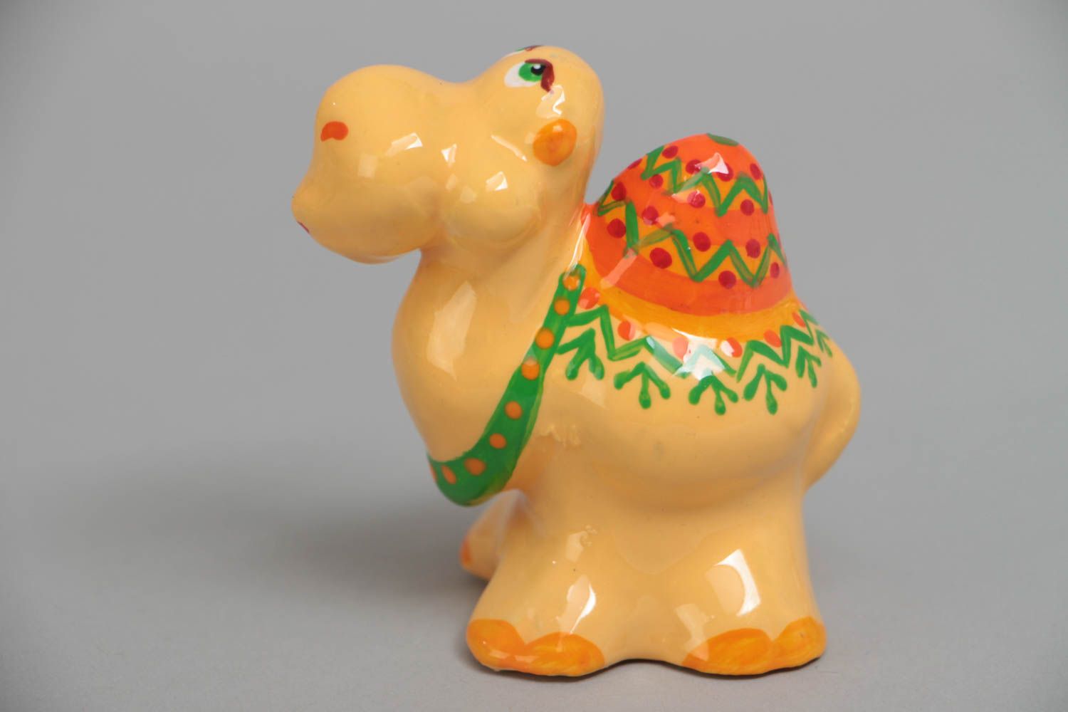 Figurine chameau en plâtre faite main petite jaune belle décoration originale photo 2