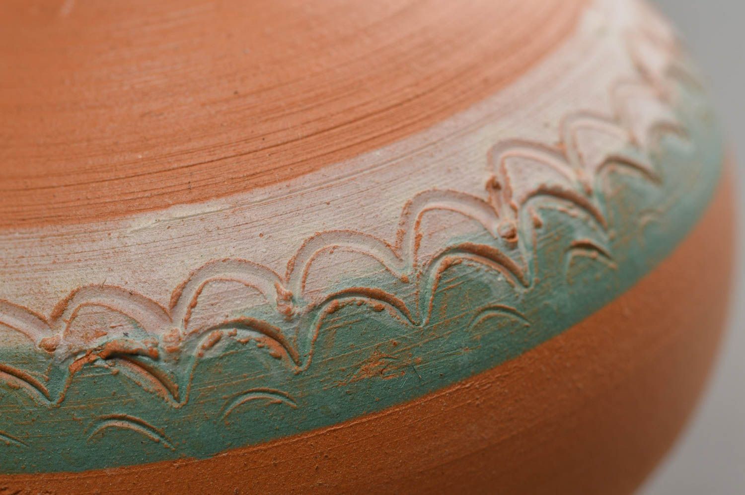 Handgemachte Vase aus Ton mit Bemalung im Ethno Stil für Dekor und Geschenk foto 5