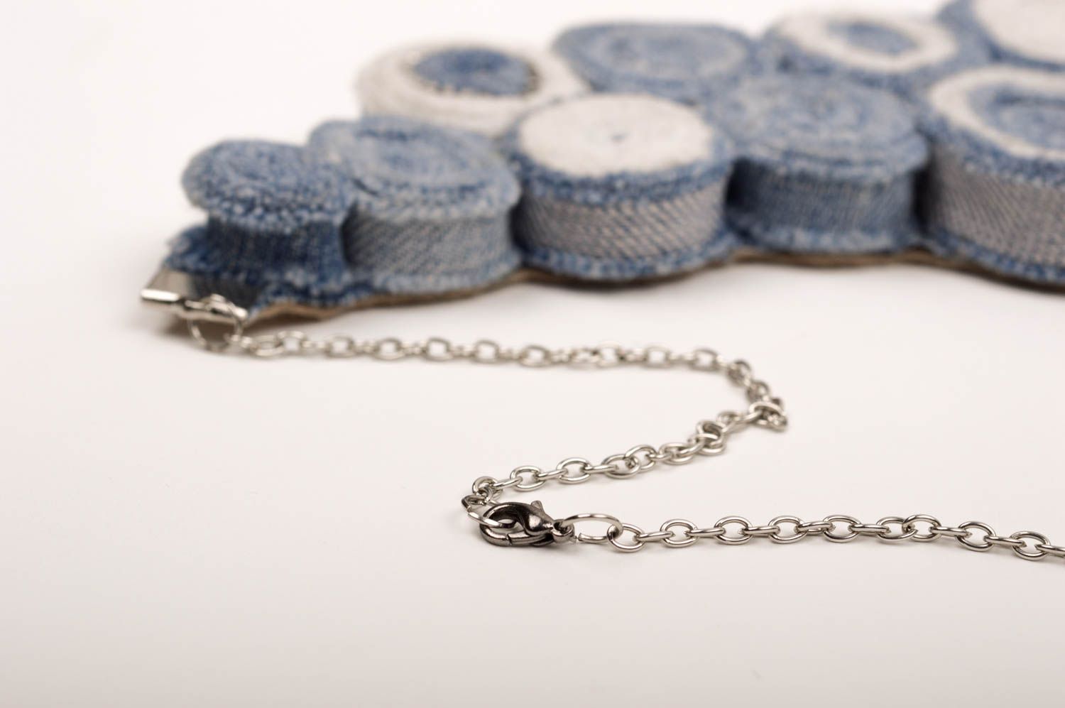Handmade Stoff Collier Halsschmuck für Damen Collier für Frauen aus Jeansstoff foto 4
