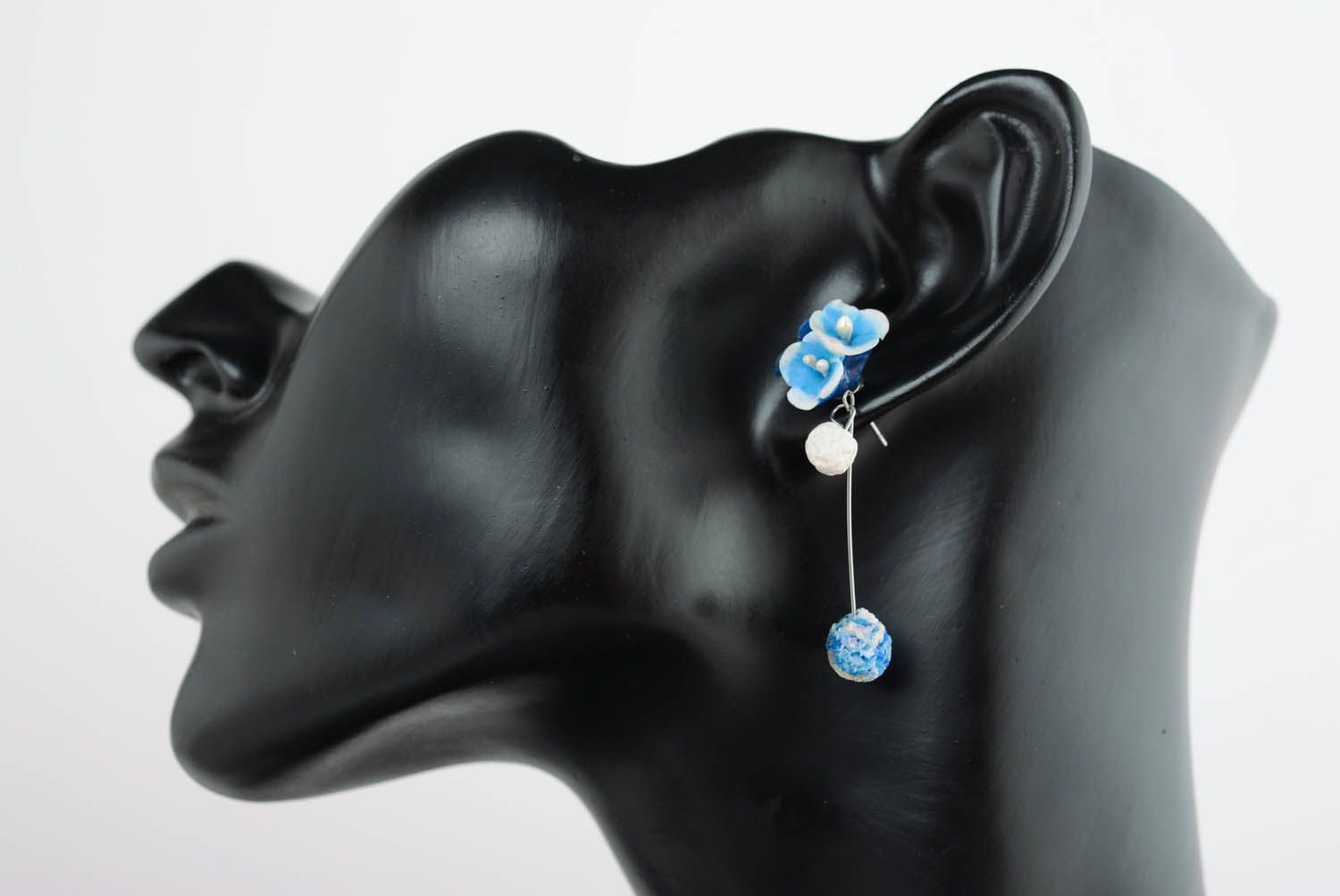 Cuff earrings with charms Color Glow photo 1