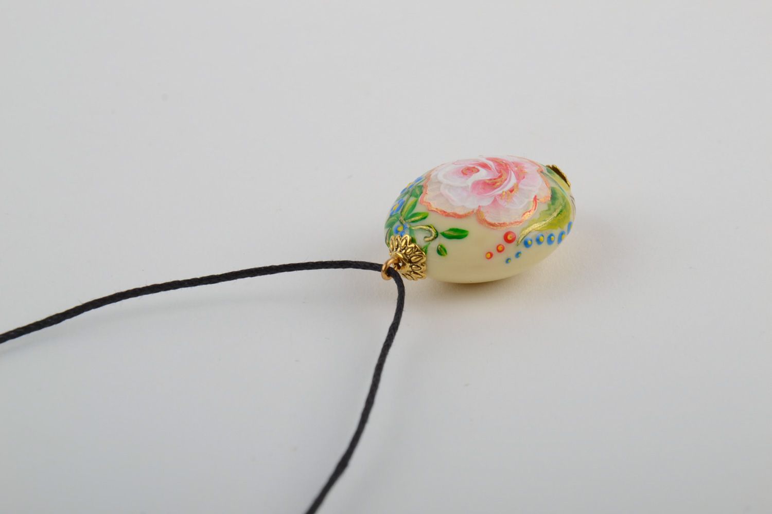 Handmade designer plastic pendant with acrylic painting on cord for women photo 5