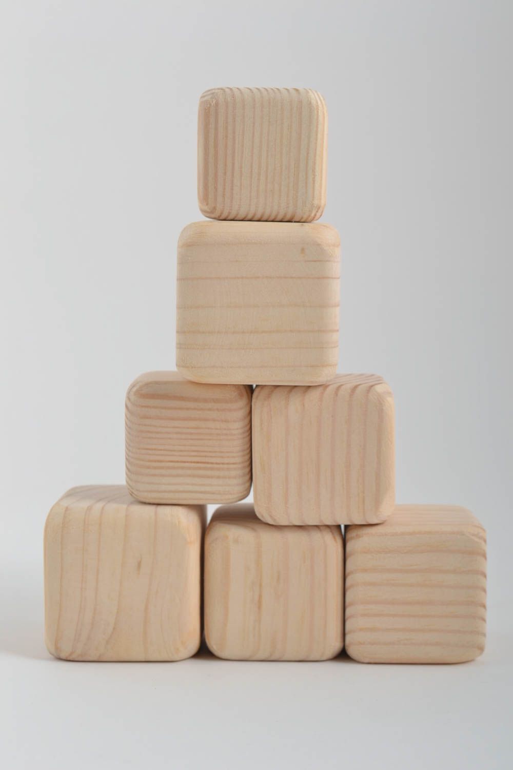 Симпатичные кубики для декупажа 7 штук изготовленные из сосны ручной работы фото 2