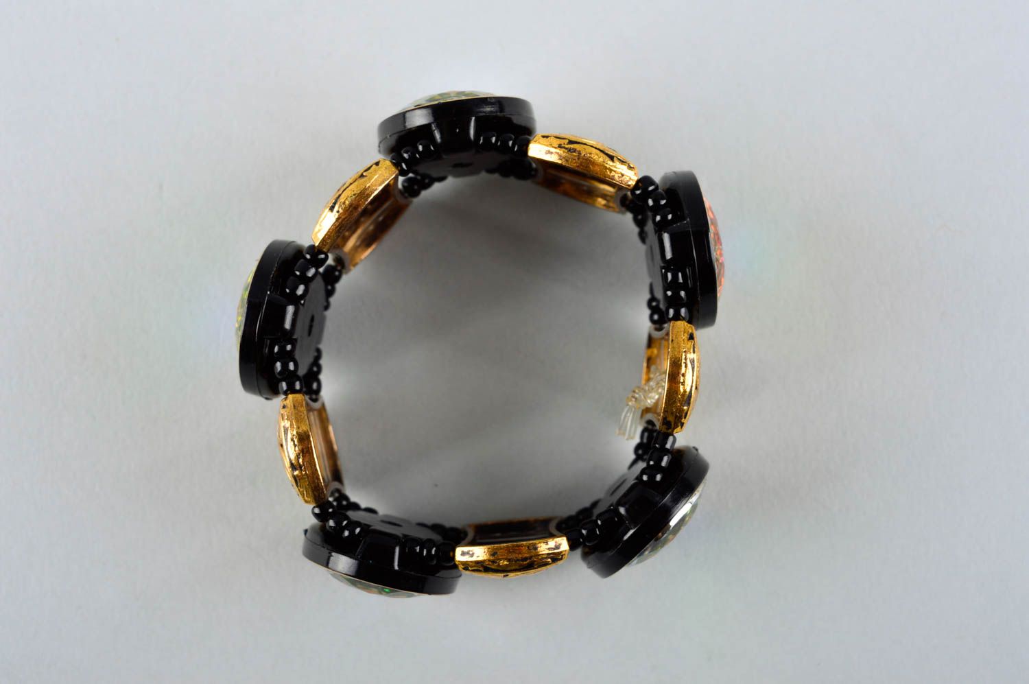 Bracelet fantaisie Bijou fait main design de créateur Accessoire femme photo 4