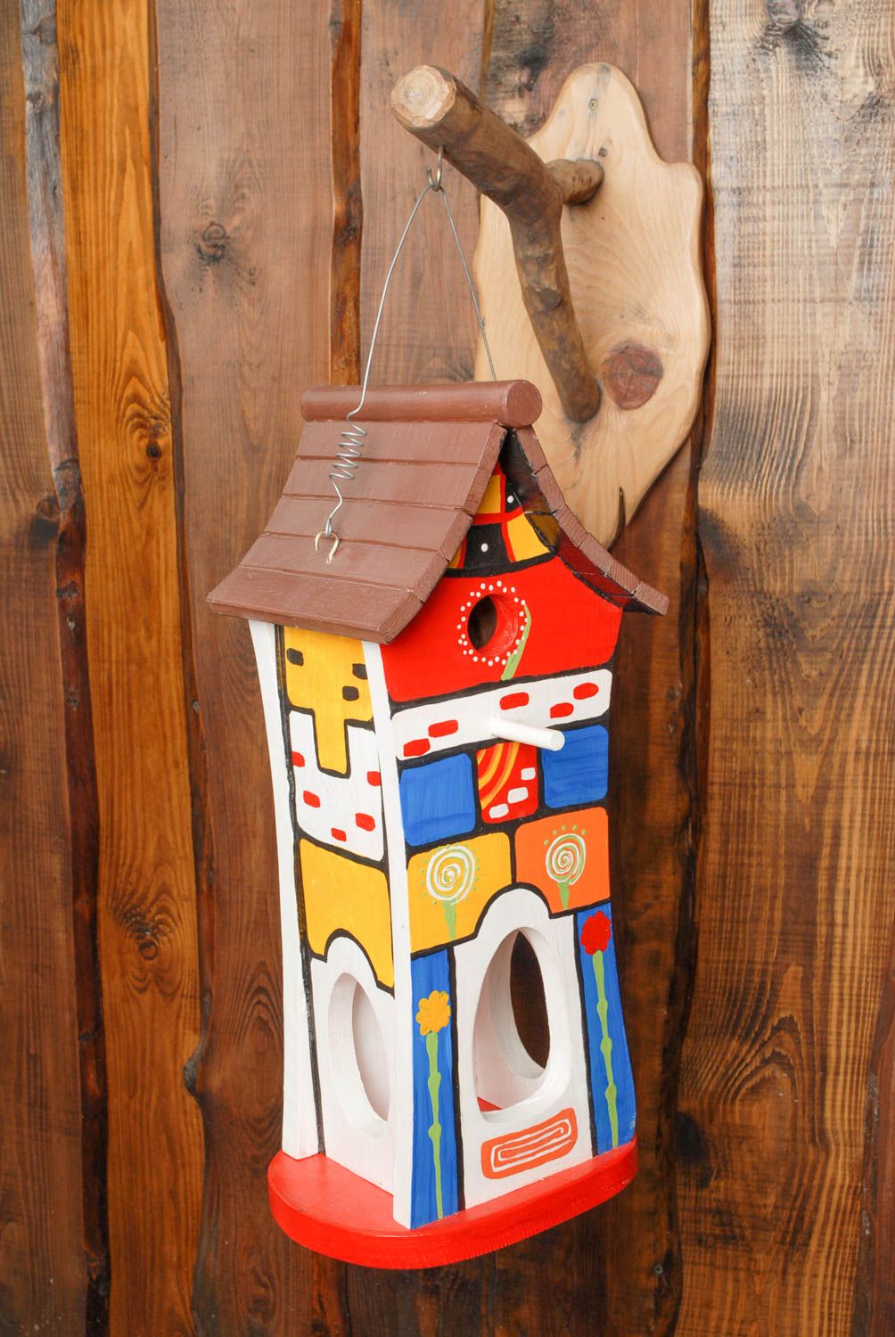 Maisonnette pour oiseaux en bois faite main originale multicolore design photo 1