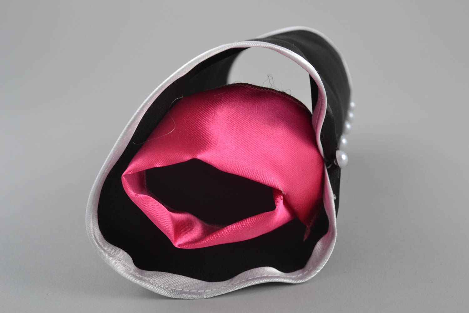 Handmade Hülle für Flasche schmuckvoll Kleidung für Sektflasche in Schwarz Rosa foto 3