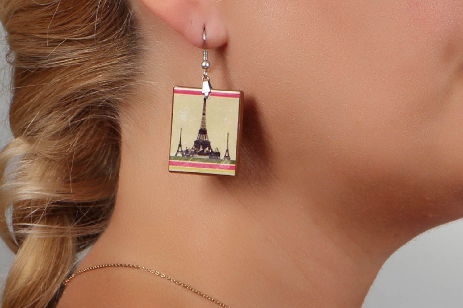 Ohrringe aus Polymerton mit Abbildung von Paris foto 4