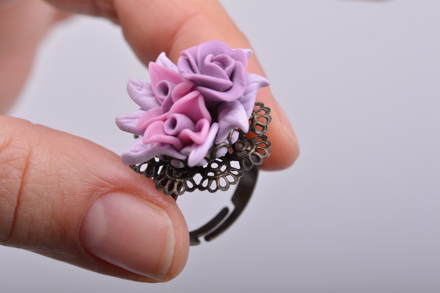 Перстень из полимерной глины с цветами с регулируемым размером ручной работы фото 4
