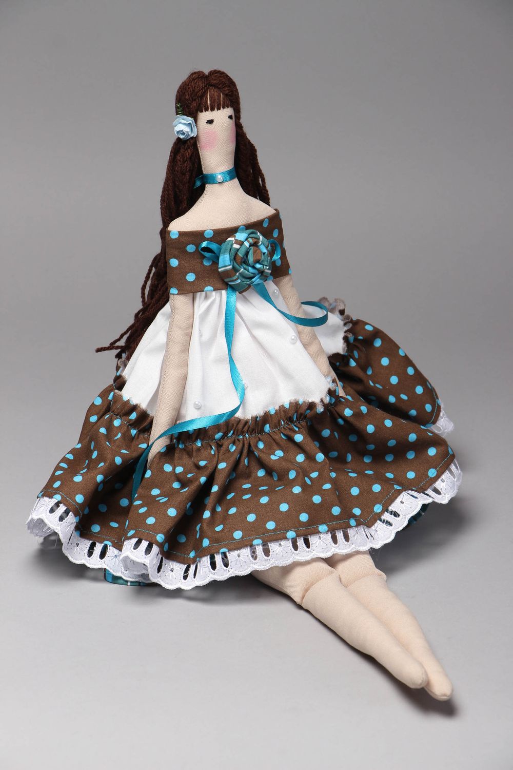 Игрушка кукла из ткани красивая оригинальная  фото 1