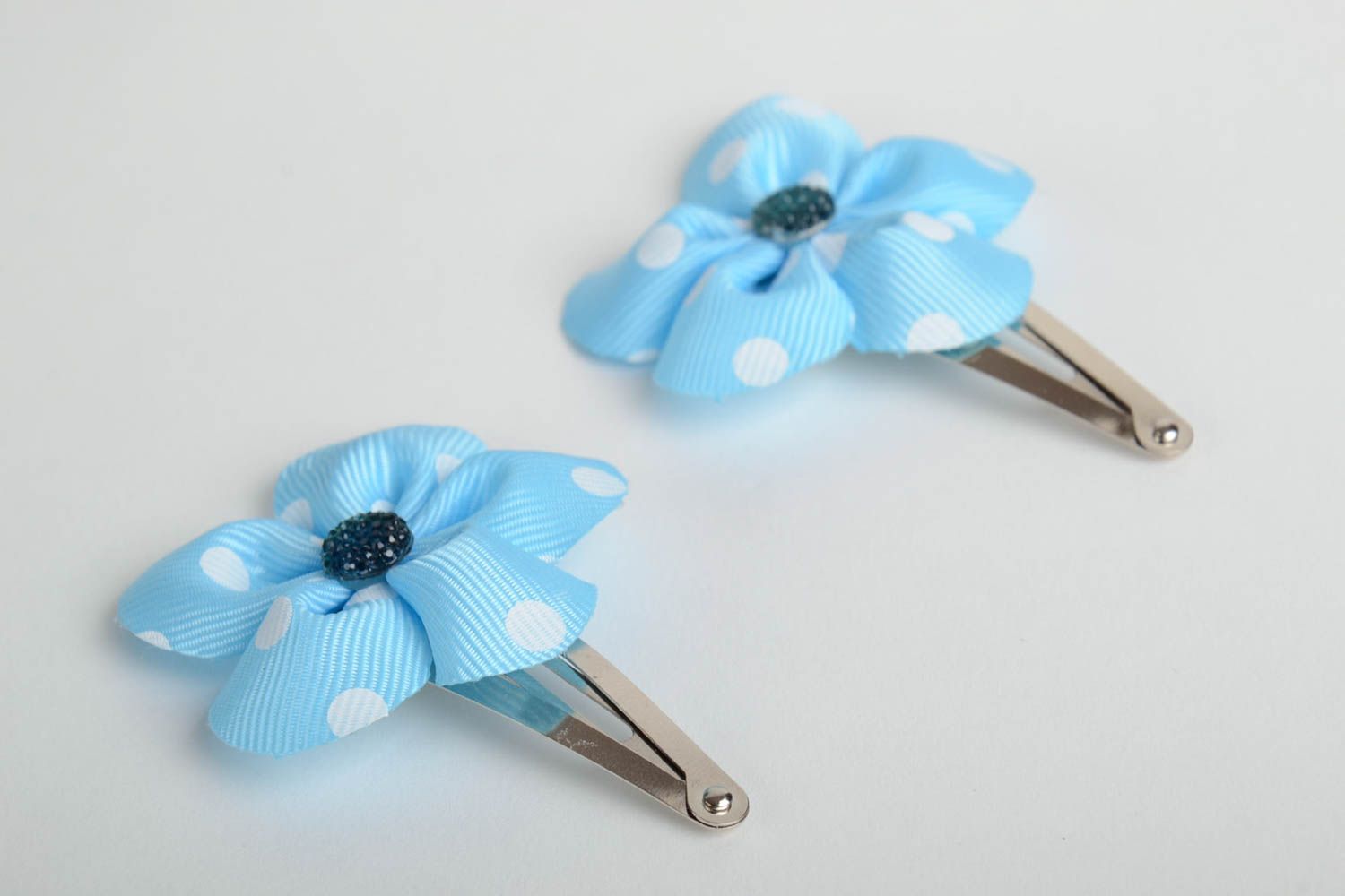 Set of 2 handmade hair clips with small blue dotted ribbon flowers for girls photo 2