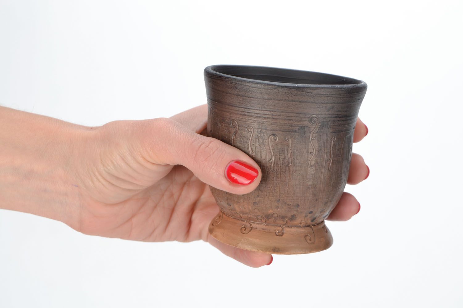 Clay drinking mug with no handle in dark brown color 0,34 lb photo 2