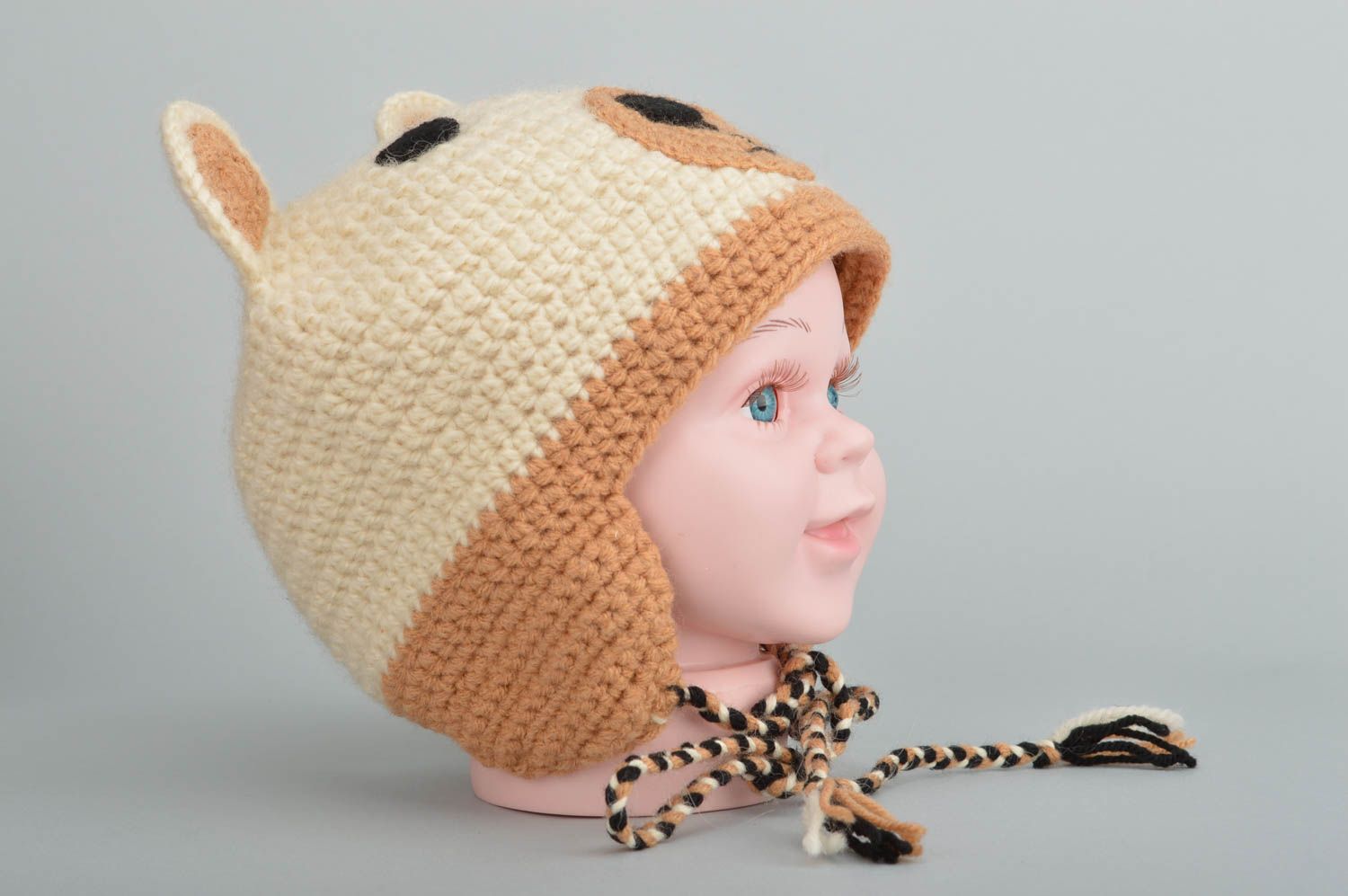 Crocheted beautiful unusual cute cap brown bear on strings 370 mm for kids photo 3