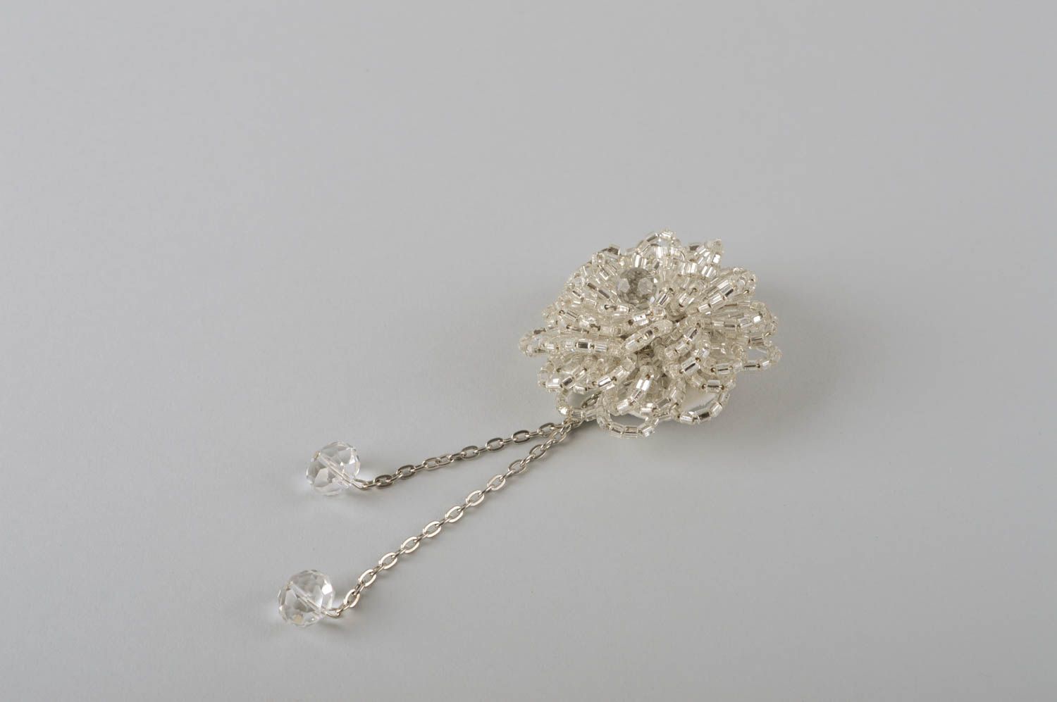 Broche fantaisie Bijou fait main perles de rocaille cristaux Cadeau femme photo 4