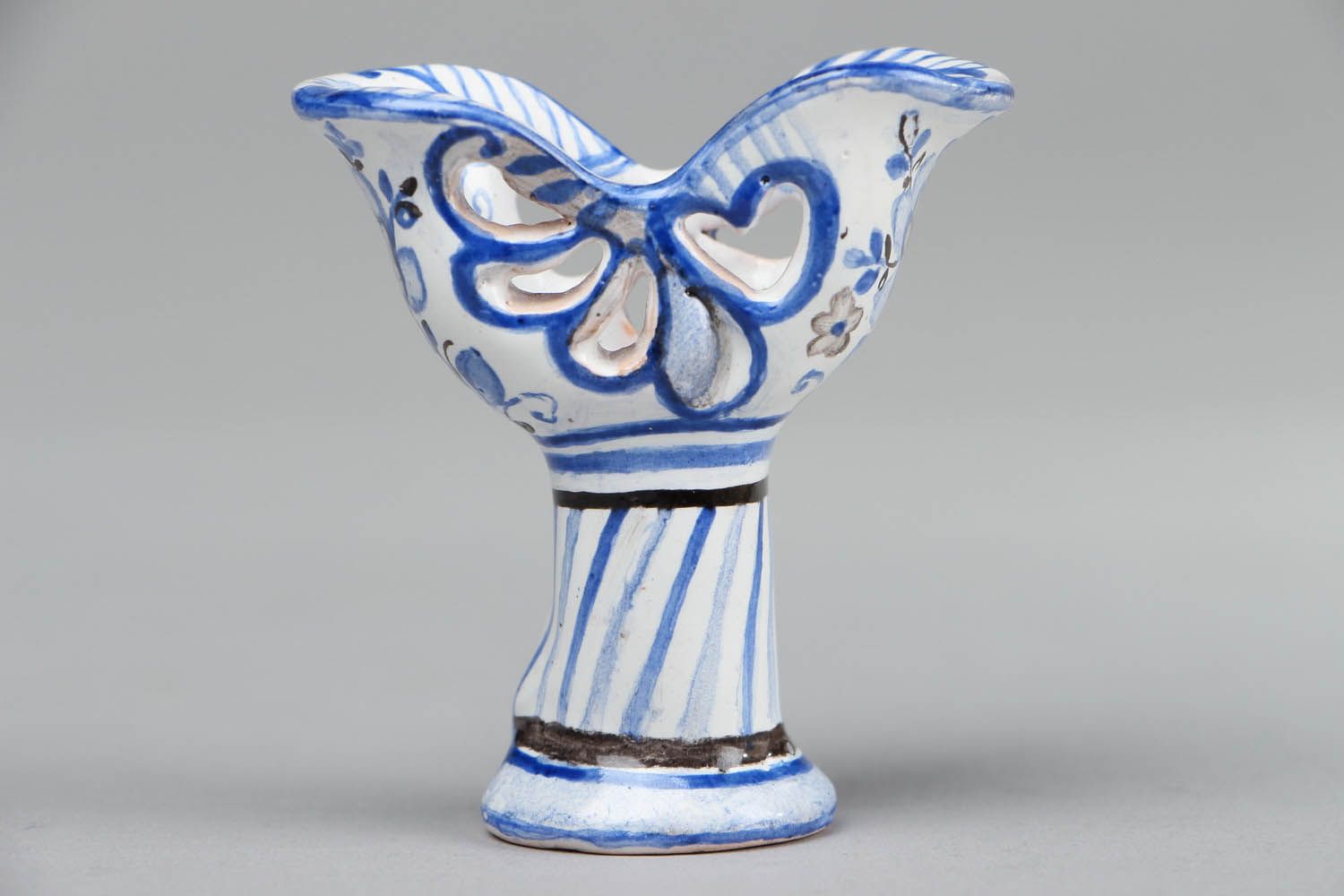 Petit vase en céramique peint émaillé photo 1