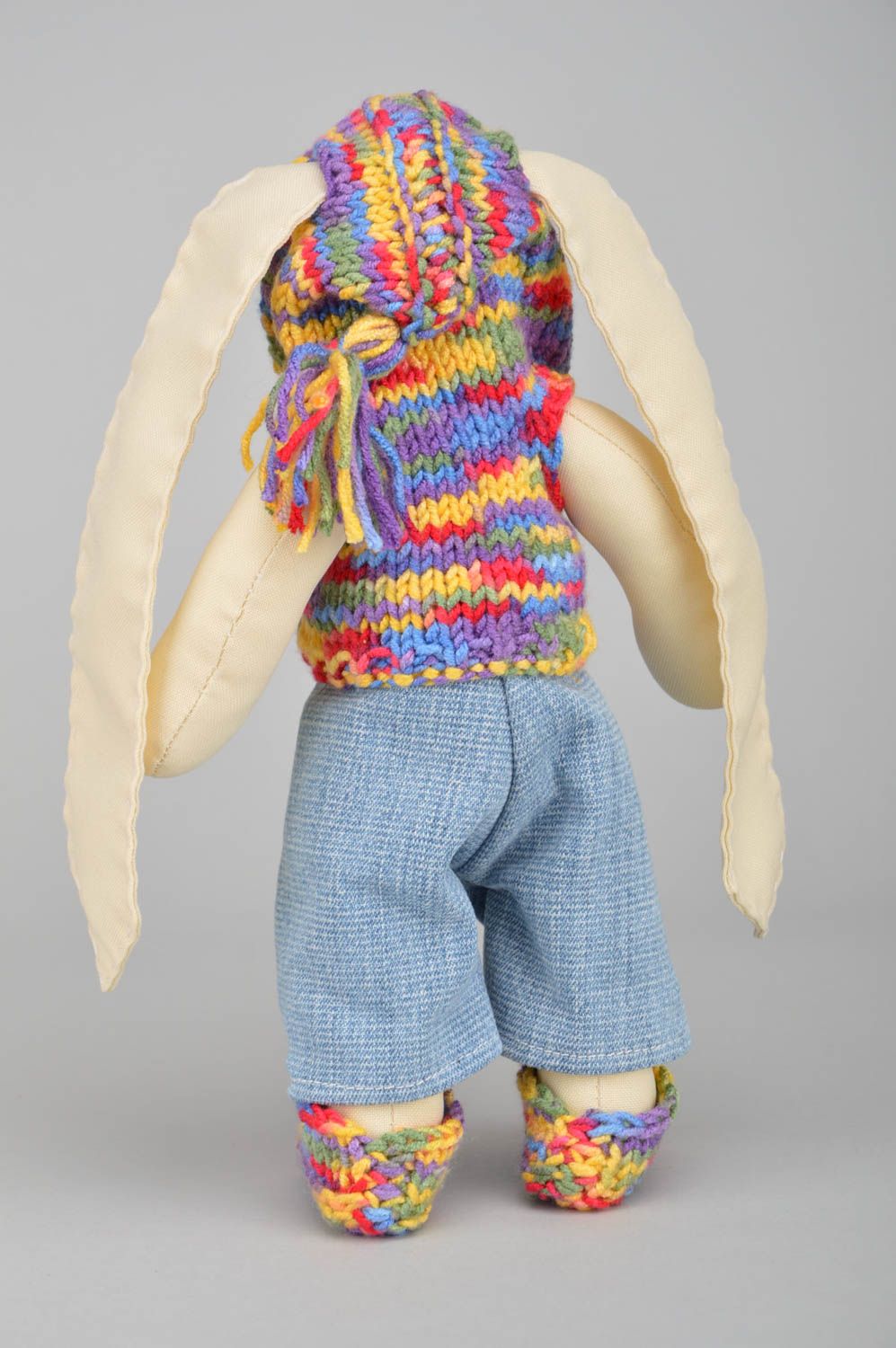 Peluche lapin en tissu vêtu de capuchon tricoté multicolore faite main originale photo 4